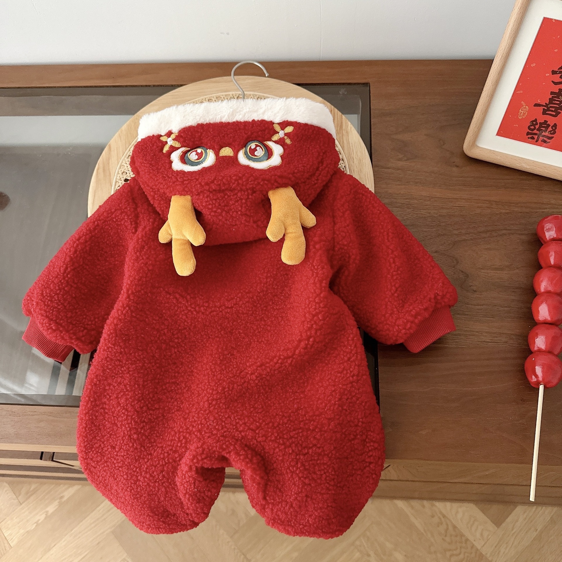 Baby festive New Year's wear, winter a class baby fleece one-piece suit, thick newborn clothes, outdoor wear AL738 full figure