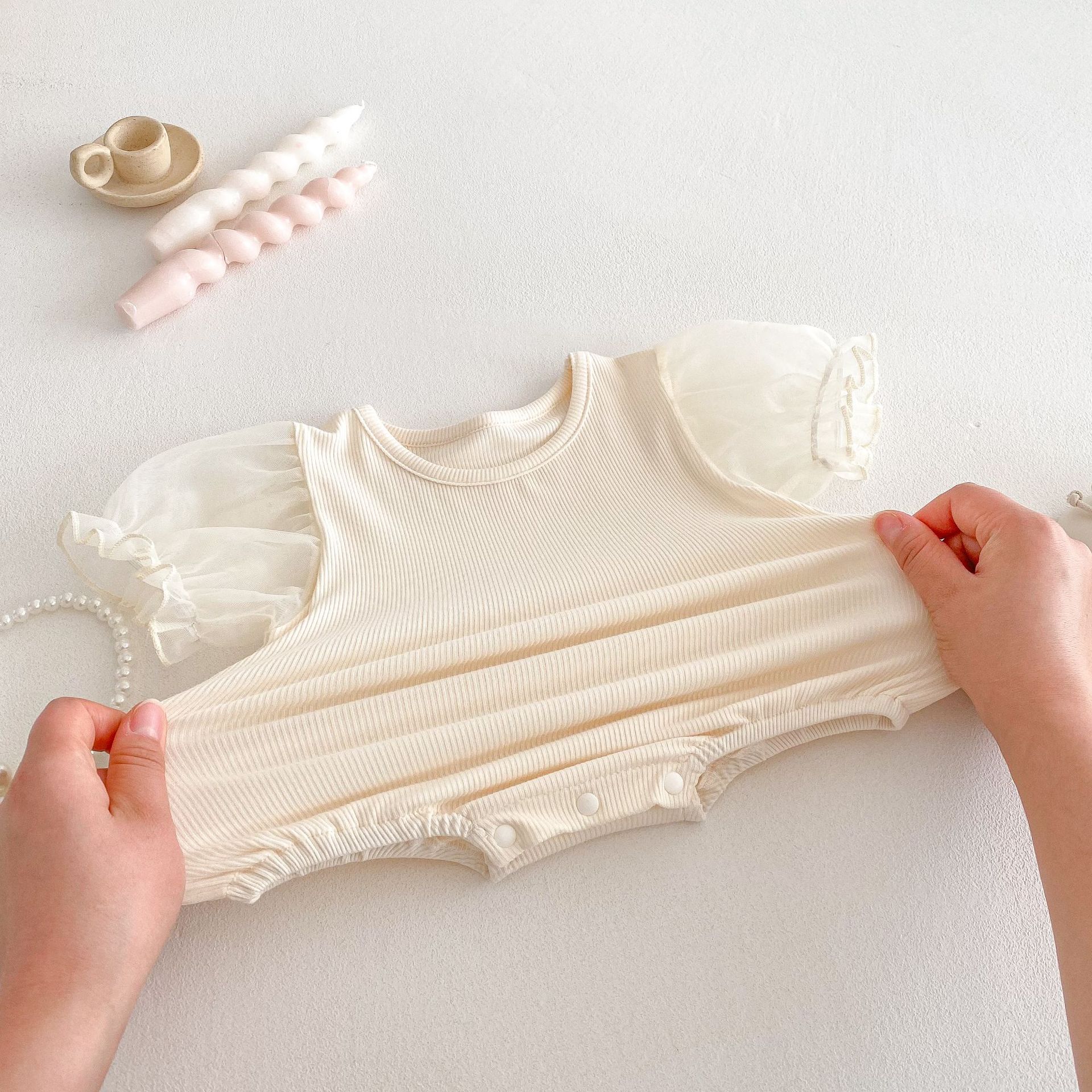 A new style of floral print dress for girls aged 0-2 in 2025, a solid color, thin baby dress for summer girls. Korean-style baby dress Application Scenario
