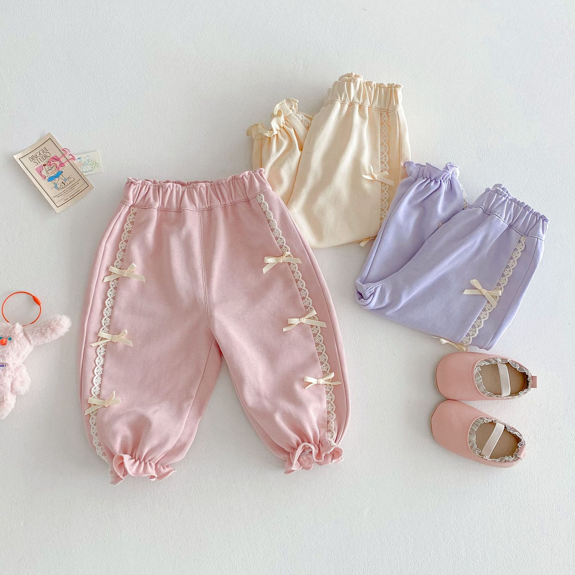Korean style lantern pants for girls 2025 New spring Season, children's spring pants for 0-5 years old, baby bow casual pants details Picture