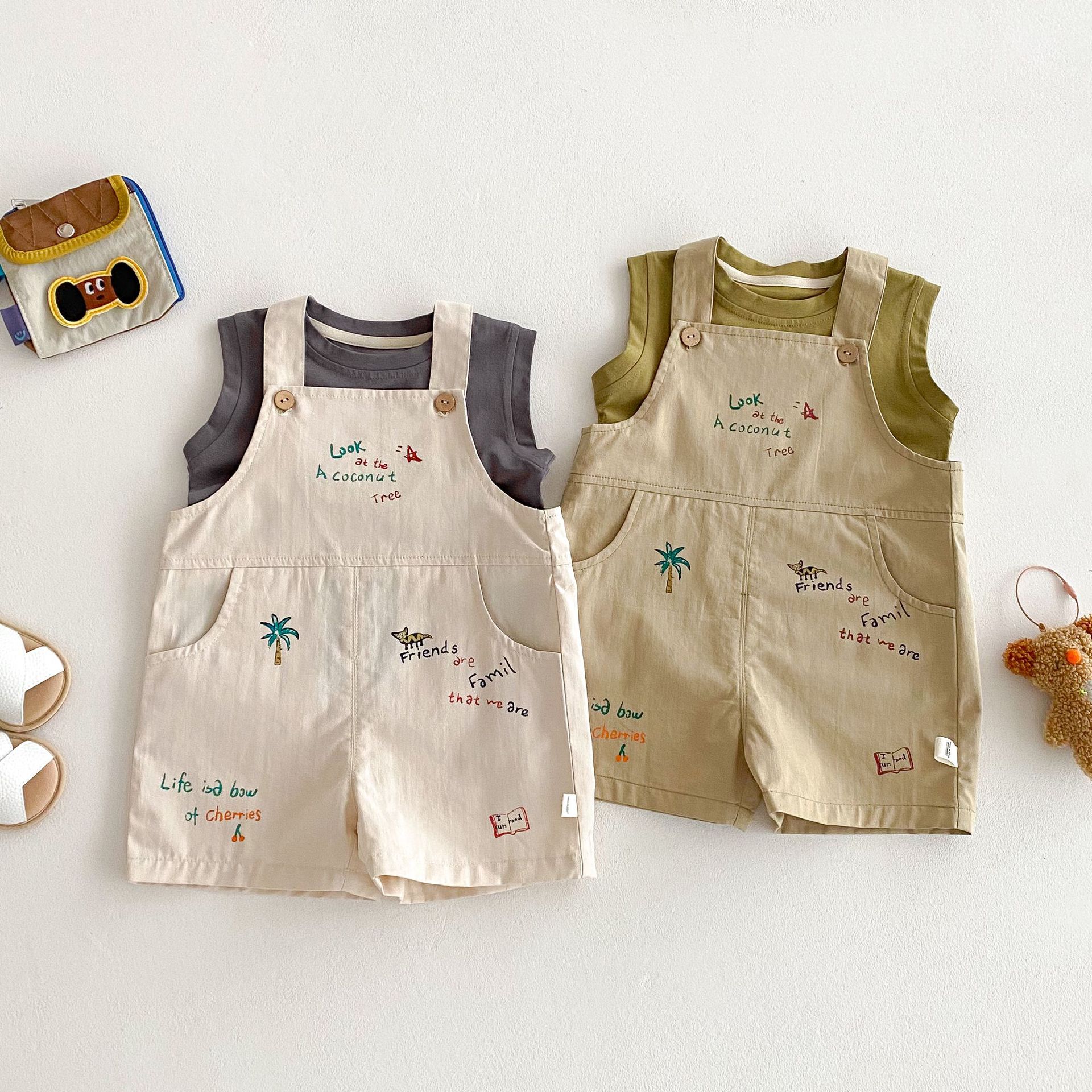 Children's solid-color vest 2025 new summer boys' simple and fashionable T-shirt, trendy baby Korean cartoon overalls full figure
