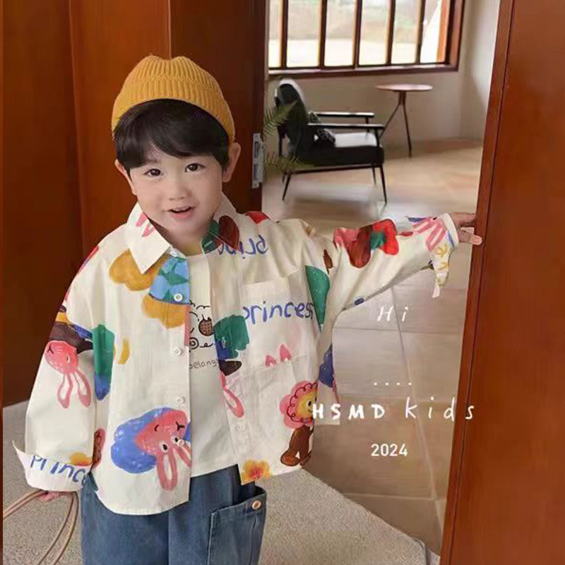 Children's cartoon shirt for boys Spring and Autumn 2024 new spring style, cute and stylish printed top for kids, trendy full figure