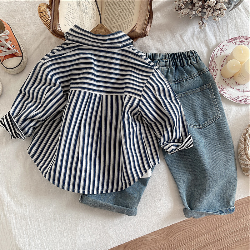 25 Trendy Little Kids Spring and Autumn Long-sleeved Fake two-piece T-shirt Boy Boy Set, striped shirt Boy Korean-style jeans Three-piece set Specification drawing