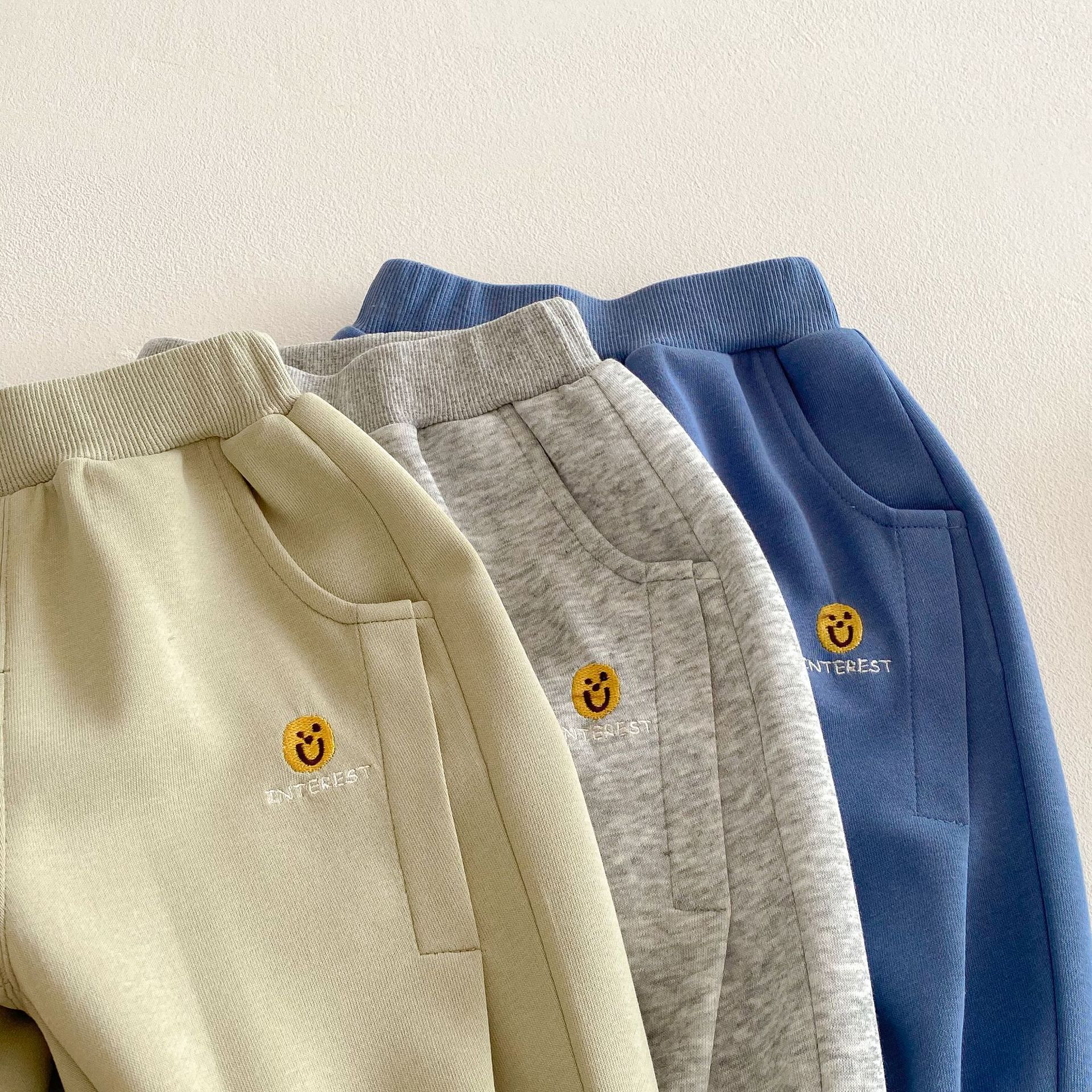 Children's embroidered sweatpants 2025 new spring Boys' fashion Korean-style solid color sportswear pants Trendy baby spring wear pants Specification drawing