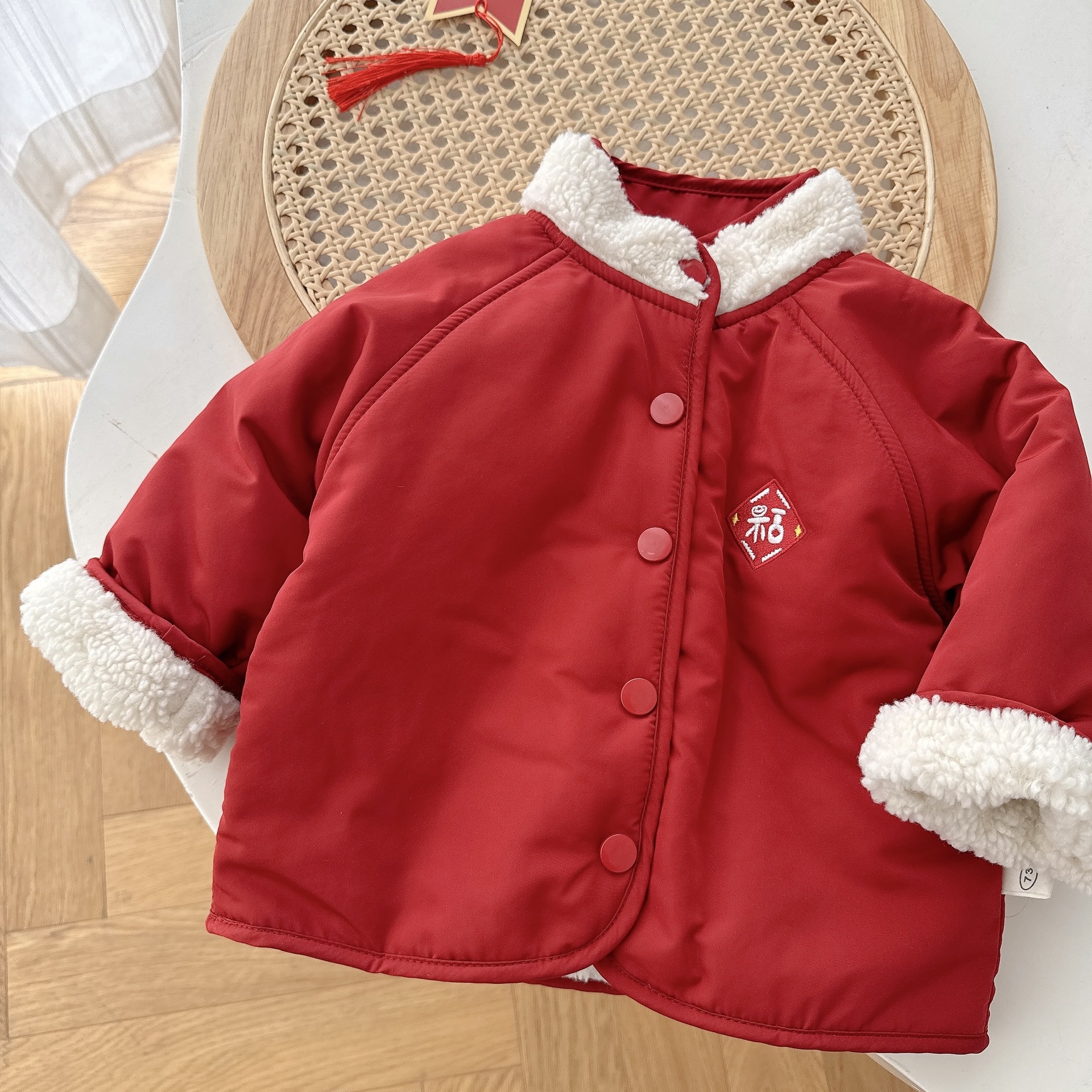 Children's fashionable New Year greeting clothes: Winter boys' embroidered, fleece and thickened cotton-padded clothes for 0-6 years old, and girls' winter coats AY651 Specification drawing