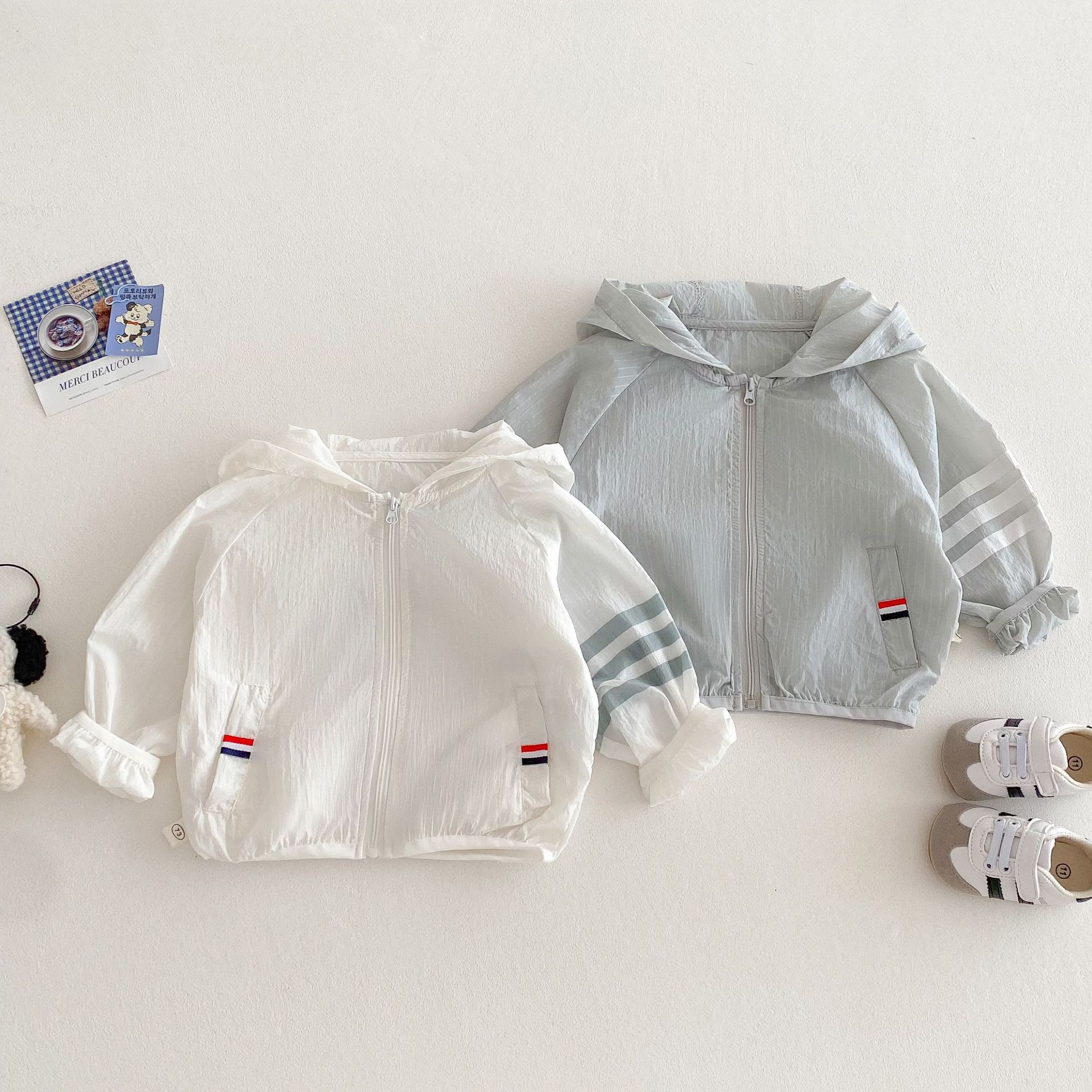 Solid color air-conditioned shirt for boys, 2025 new style, 0-5 years old summer children's Korean hooded jacket, baby thin summer wear full figure