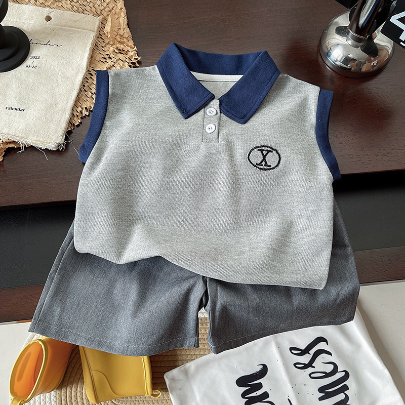 25 New cool boy sets for summer, new lapel Polo shirts, Korean casual 5-inch pants for boys, trendy Application Scenario