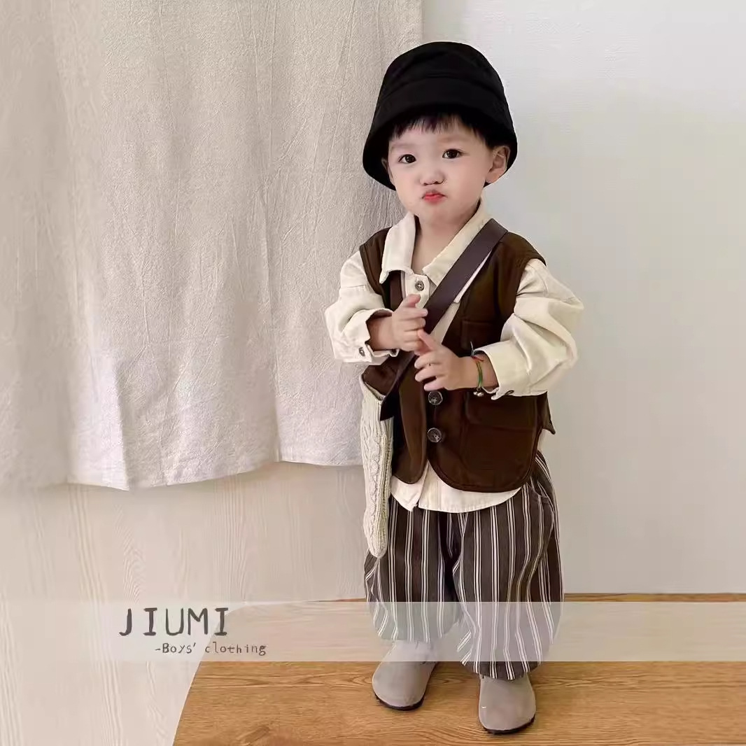 New Korean-style three-piece workwear set, coffee-colored trendy shirt, baby top, children's factory in stock supply full figure