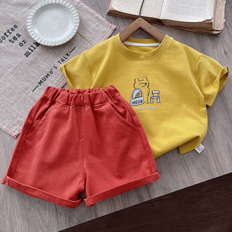The new summer cartoon printed short-sleeved and short pants for boys and girls, two-piece sets, are casual and versatile. It's a trendy children's suit Specification drawing
