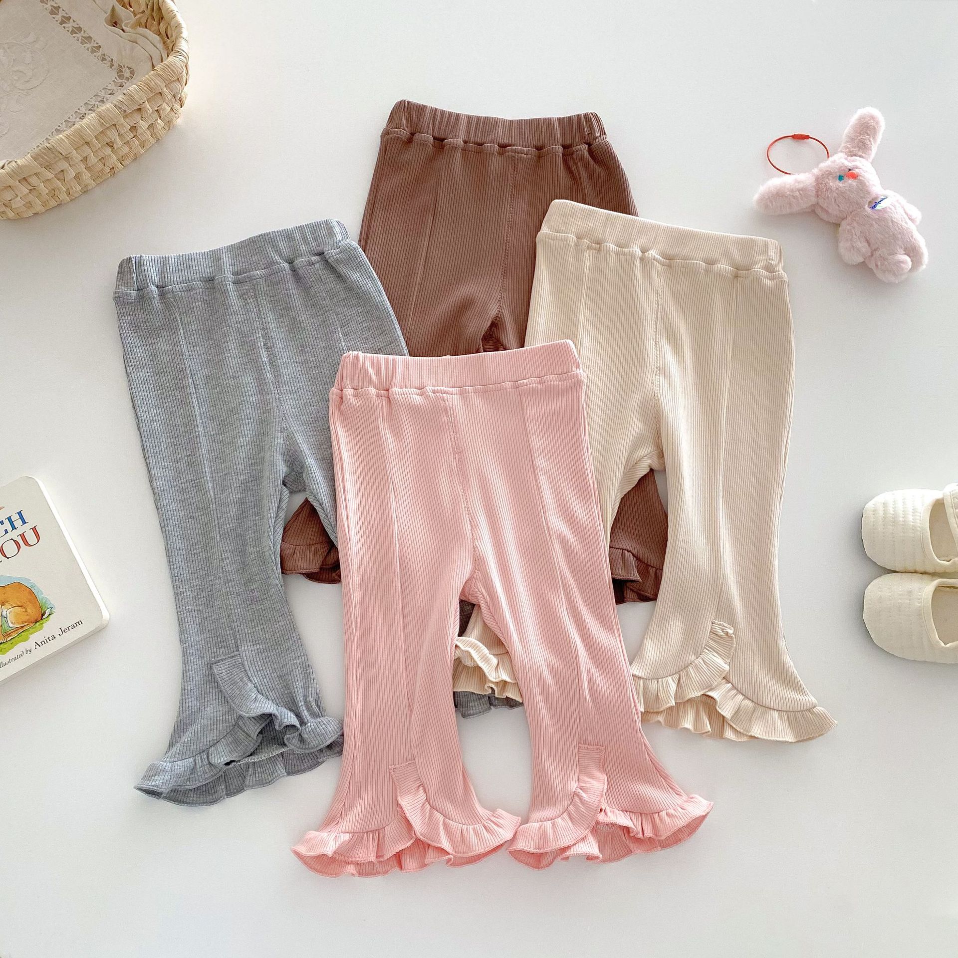 Girls' Korean-style leggings 2025 new spring baby solid color ribbed pants Children's fashionable spring casual pants details Picture