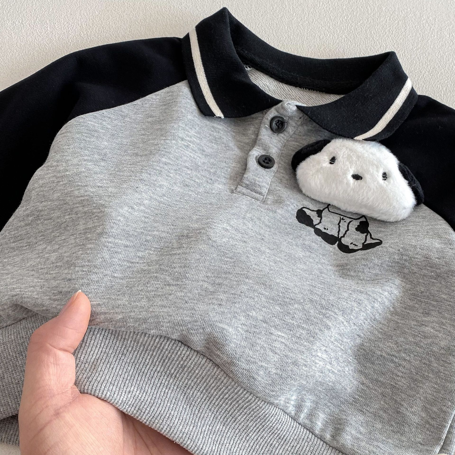 Children's cartoon doll hoodie 2025 new spring Boys' color-block pullover, baby Korean style spring Polo shirt Application Scenario