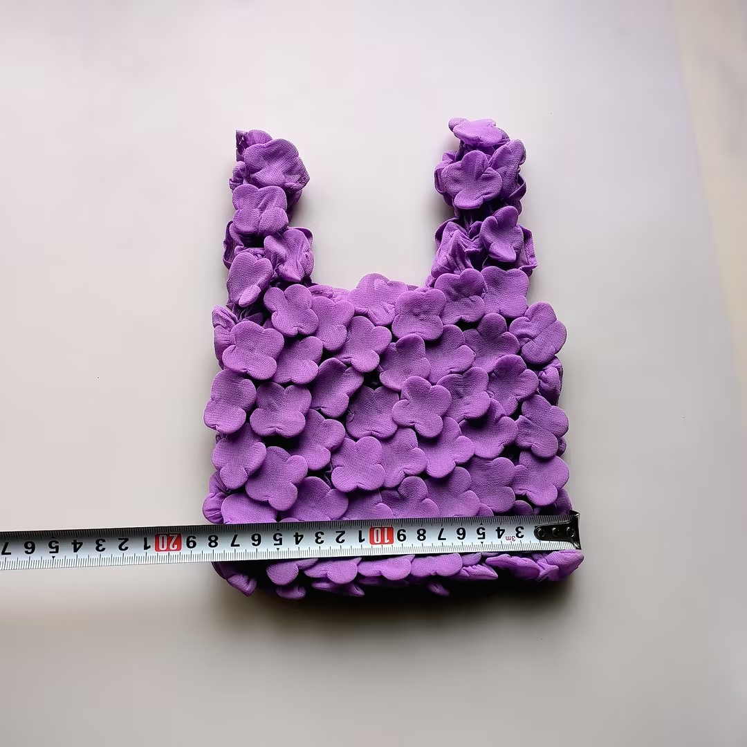 Best-selling Japanese and Korean bubble bags, durian bags, pineapple bags, travel handbags, chiffon women's bags, yoga bags, multi-functional portable travel bags, travel bags Item Picture