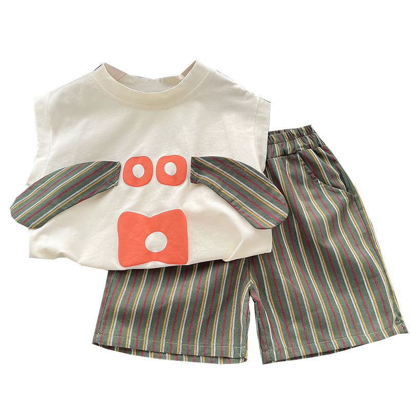 The 2024 summer children's clothing boys' set is stylish, cool and creative. The children's streetwear vest and striped shorts are trendy Item Picture