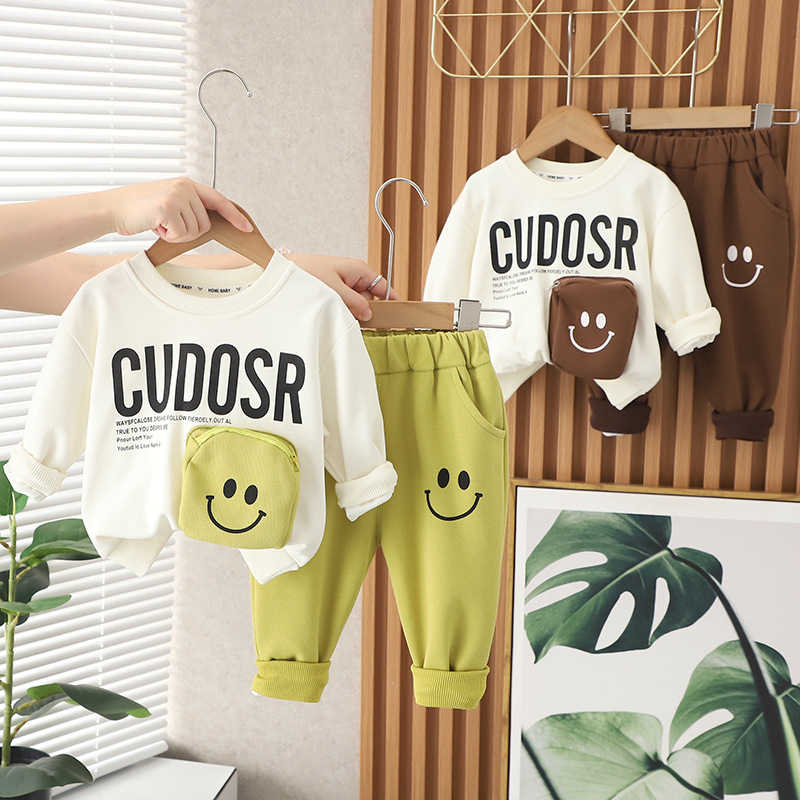 Boys' Autumn Set 2023 New Korean Style Boys' sporty and Stylish 2-piece set, Spring and autumn fashionable and trendy clothes for children full figure
