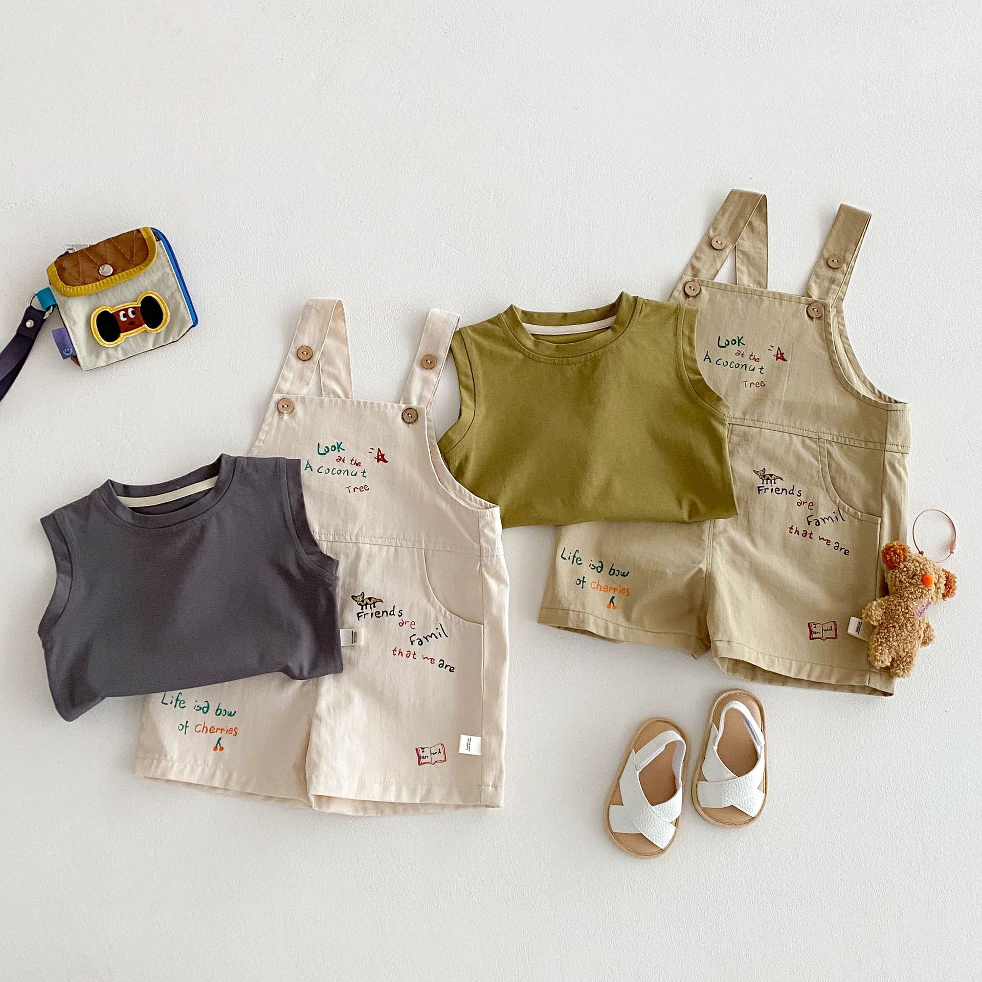 Children's solid-color vest 2025 new summer boys' simple and fashionable T-shirt, trendy baby Korean cartoon overalls Specification drawing