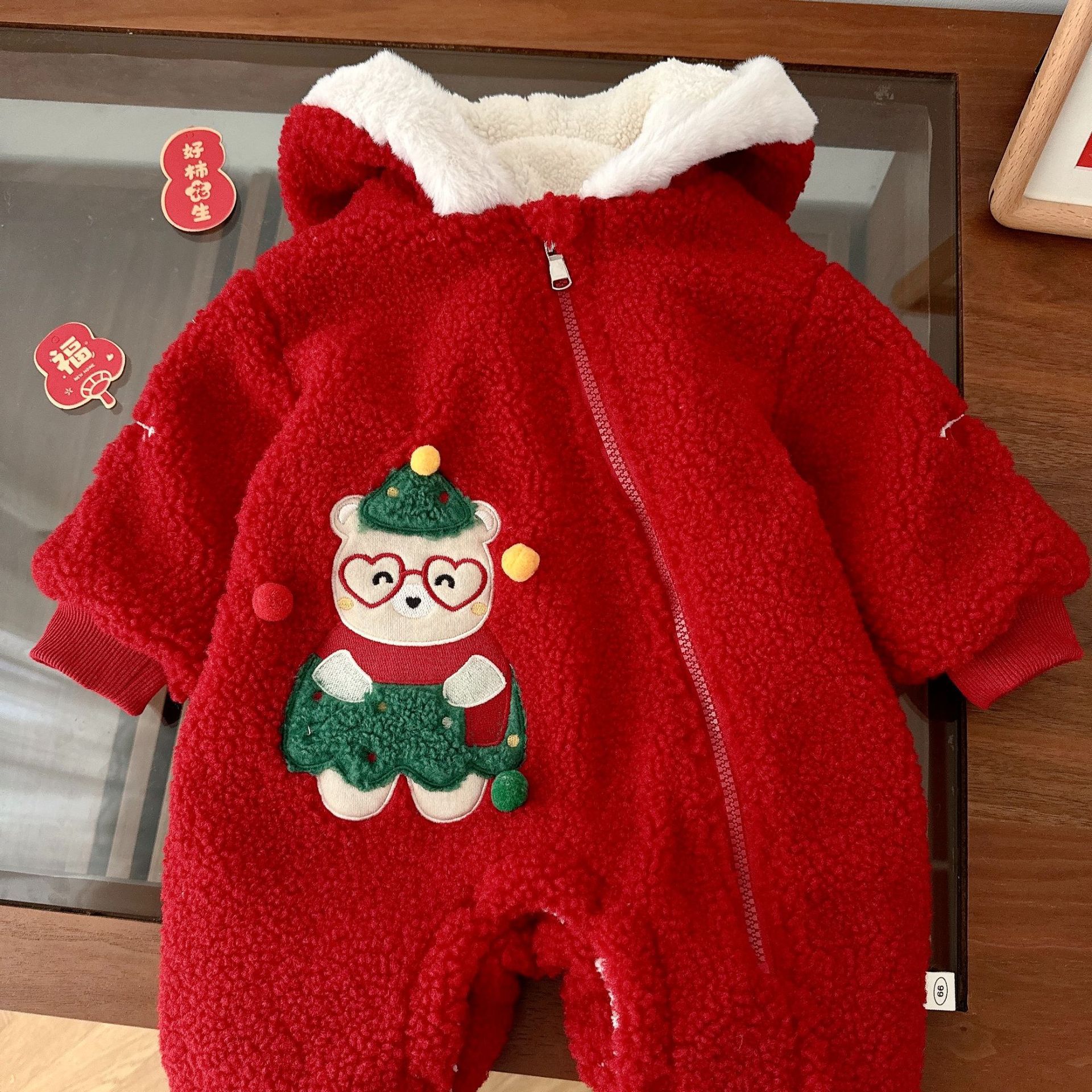 Baby's stylish little bear crawling suit for winter babies aged 0-2, thickened MAO MAO Ha Yi baby one-piece suit for Christmas AL748 details Picture
