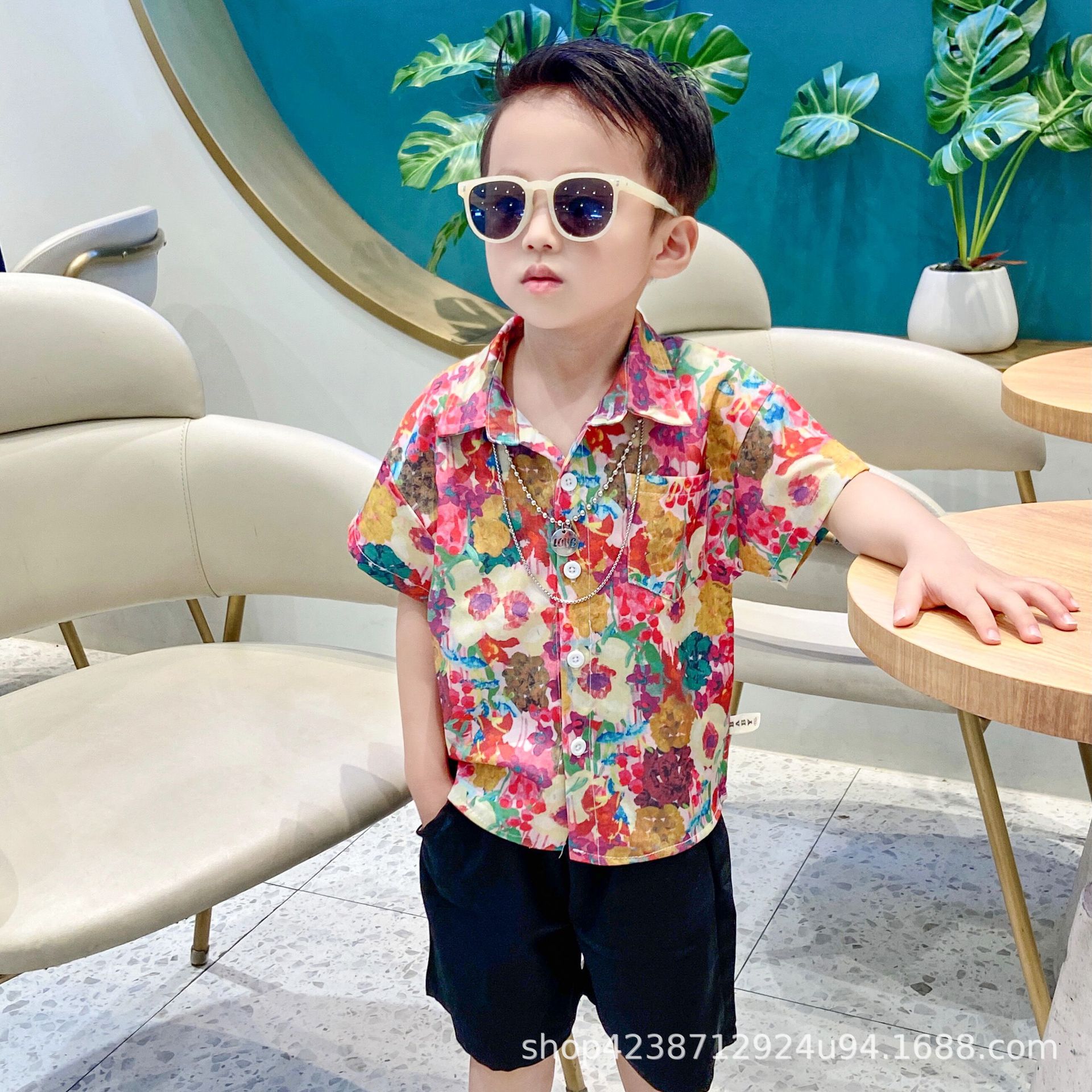 Children's shirts 2023 Summer Collection: Trendy and personalized floral short-sleeved shirt sets for kids and boys, summer wear for both boys and girls full figure