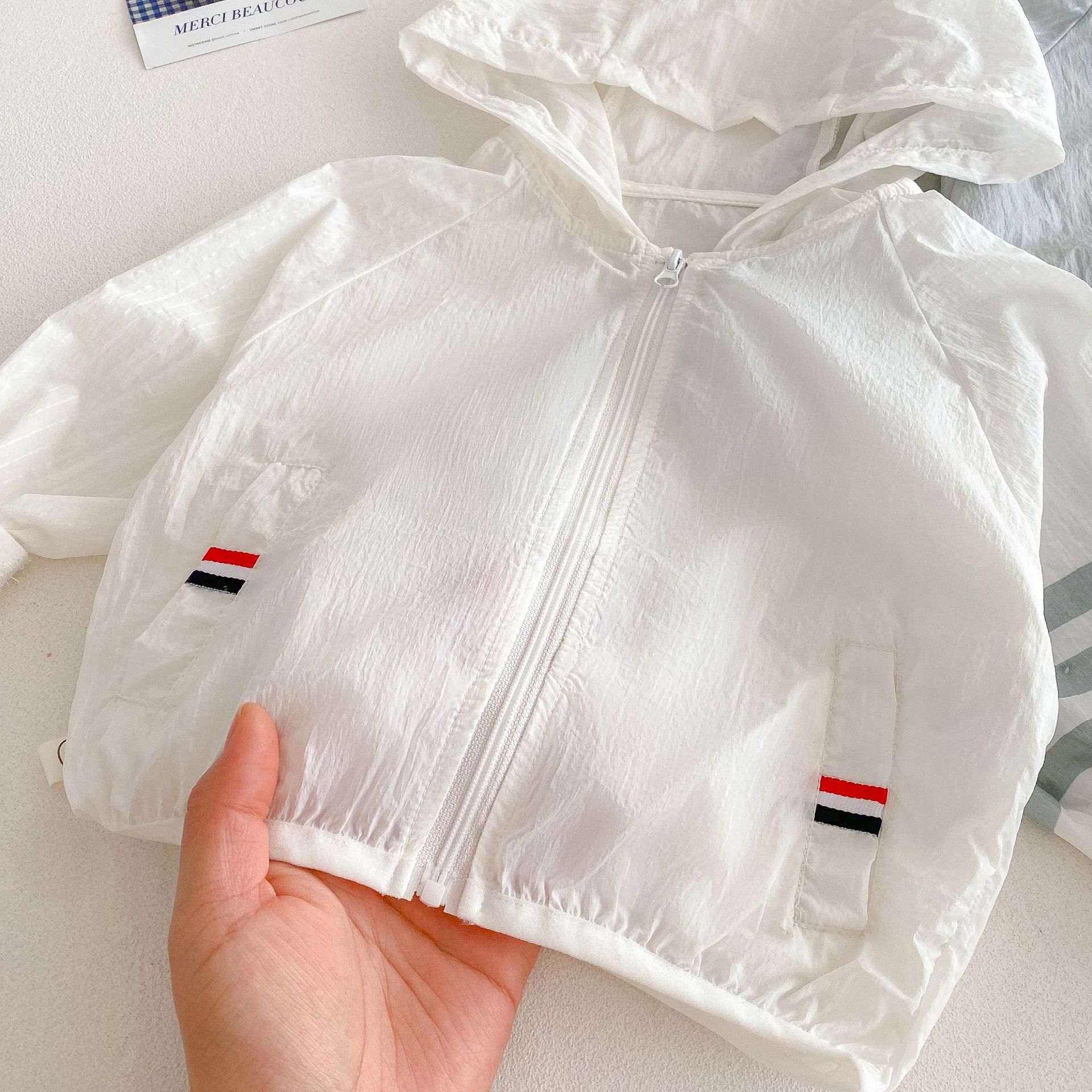 Solid color air-conditioned shirt for boys, 2025 new style, 0-5 years old summer children's Korean hooded jacket, baby thin summer wear Specification drawing