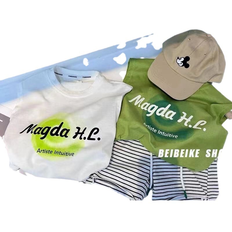 Boys' sleeveless set 2023 Summer New Stylish pattern sleeveless top Loose shorts Children's two-piece set Item Picture