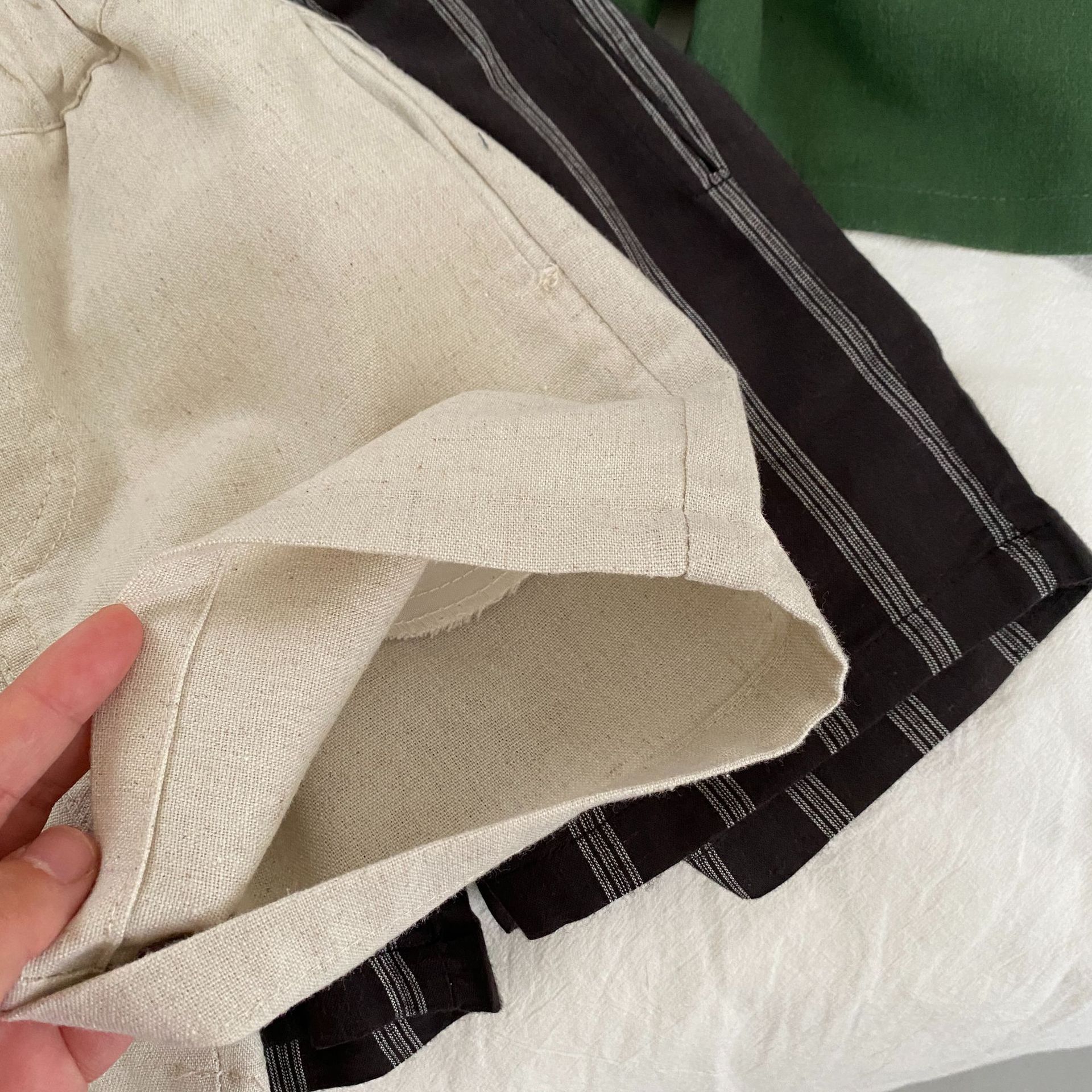 Children's patchwork casual pants for 2-7 years old, summer boys' Korean striped shorts, girls' fashionable checked pants, trendy BK096 Item Picture