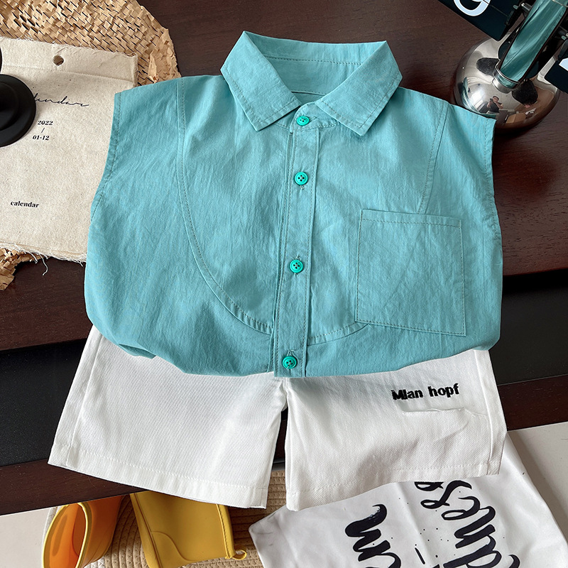 Nanbao's 2025 new Korean-style simple summer outfit for boys is fresh and light blue sleeveless shirt and 5-inch pants set, which is cool and trendy details Picture