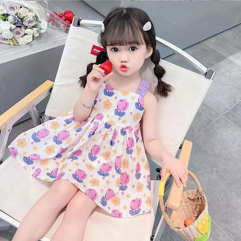 Korean Instagram-style summer new stylish and fashionable girls' dress with a halter top details Picture