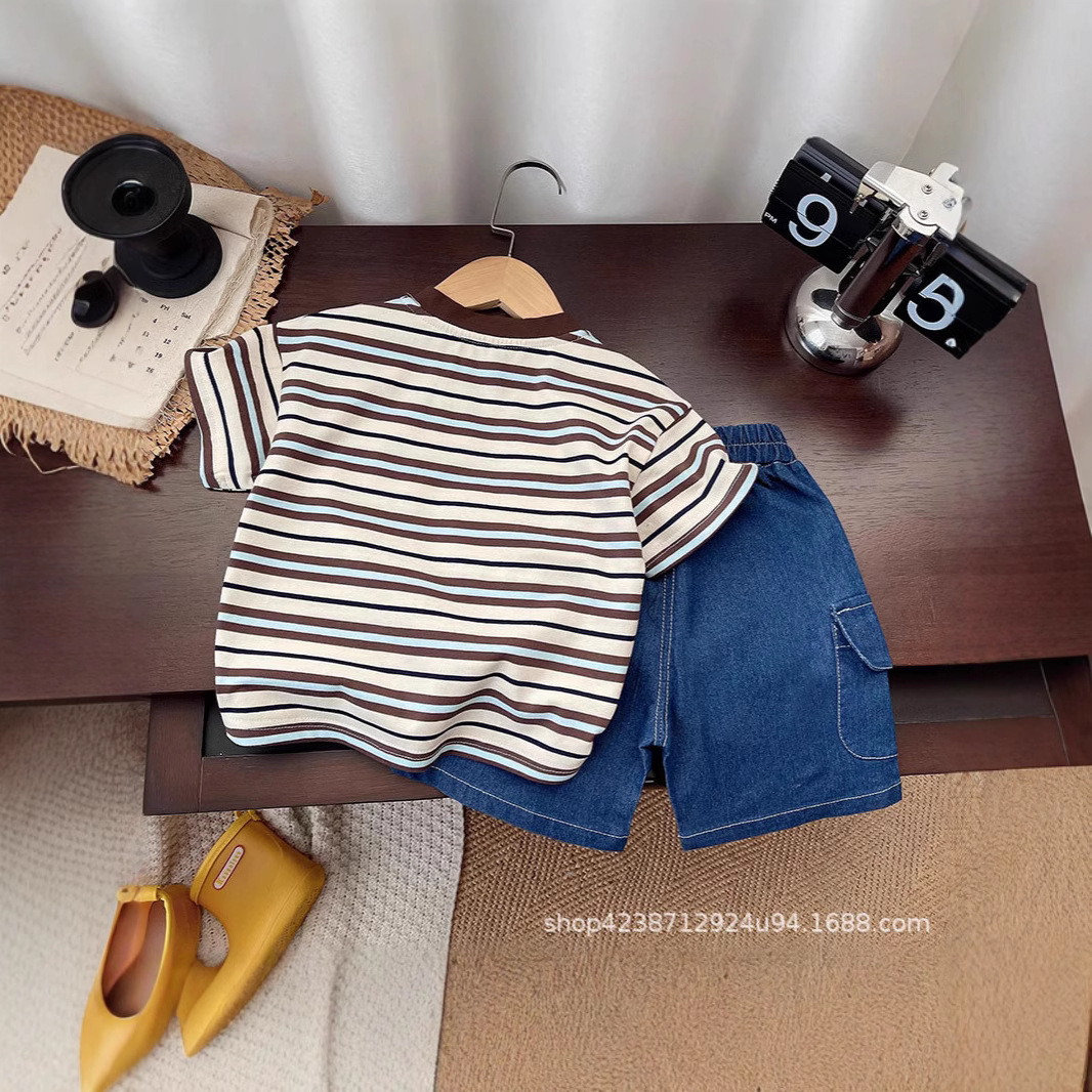 Wholesale trend of new summer 2025 boys' and girls' cartoon two-piece sets, smiling short-sleeved two-piece sets, fashionable Korean style children's clothing Specification drawing