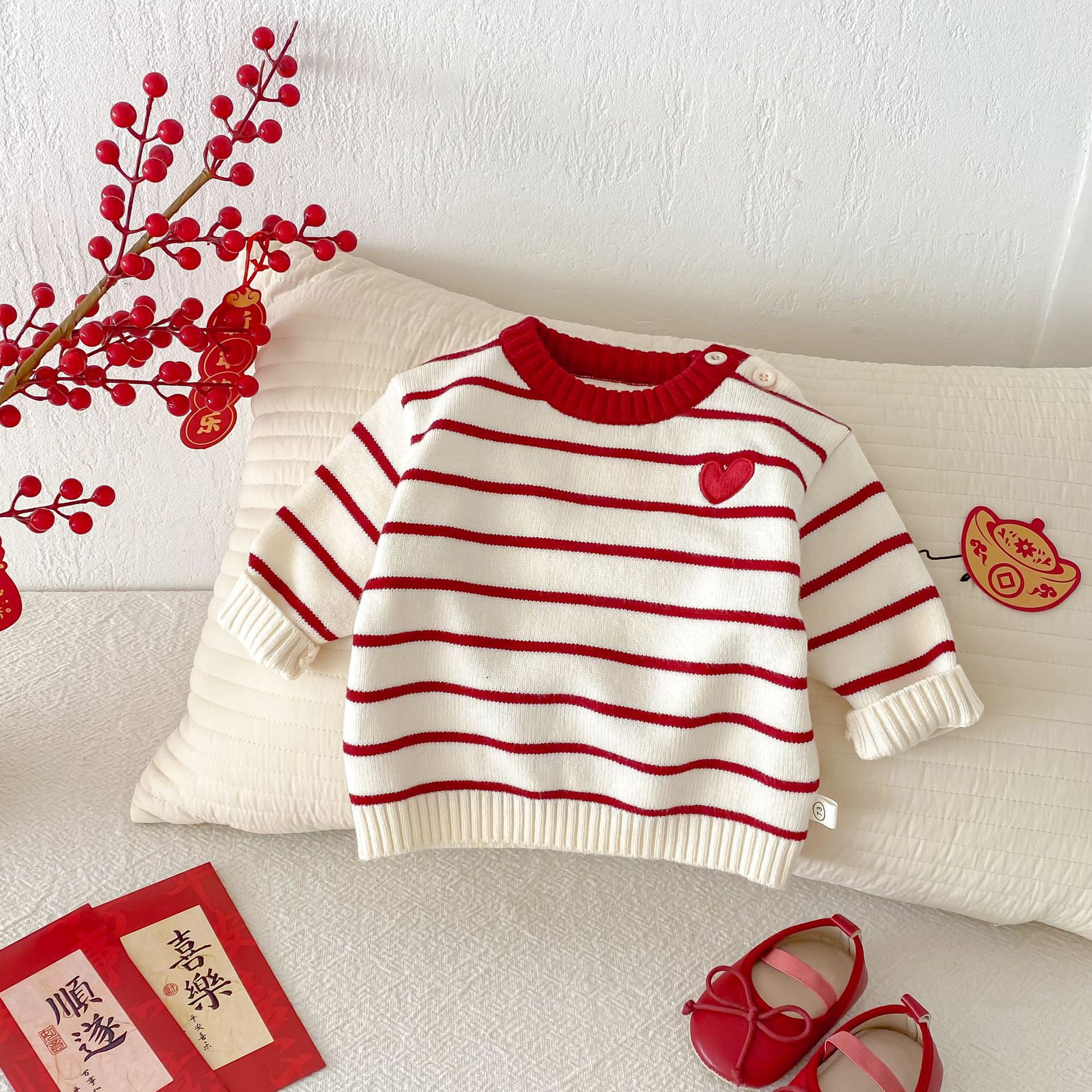 Children's thickened sweater for winter 2025 new style, girls' striped knitted pullover, baby New Year greeting dress, first birthday dress details Picture