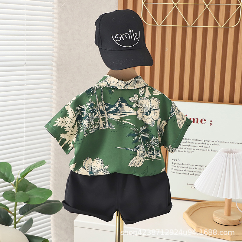 Boys' short-sleeved shirt 2023 summer style Korean baby beach vacation shirt Children's seaside Stylish two-piece set details Picture