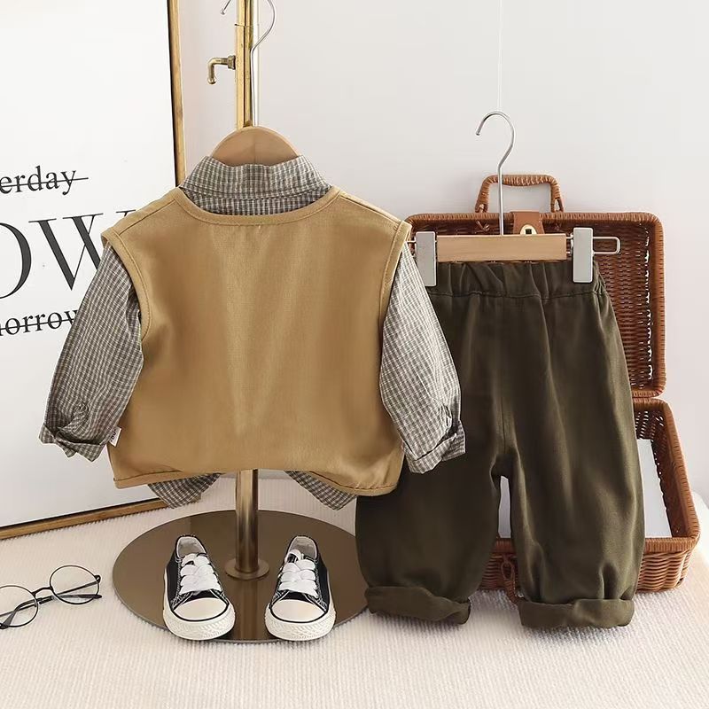 Boys' Autumn three-piece set, Children's spring and autumn set 2024, new Korean style, stylish baby and little boy's cool vest details Picture