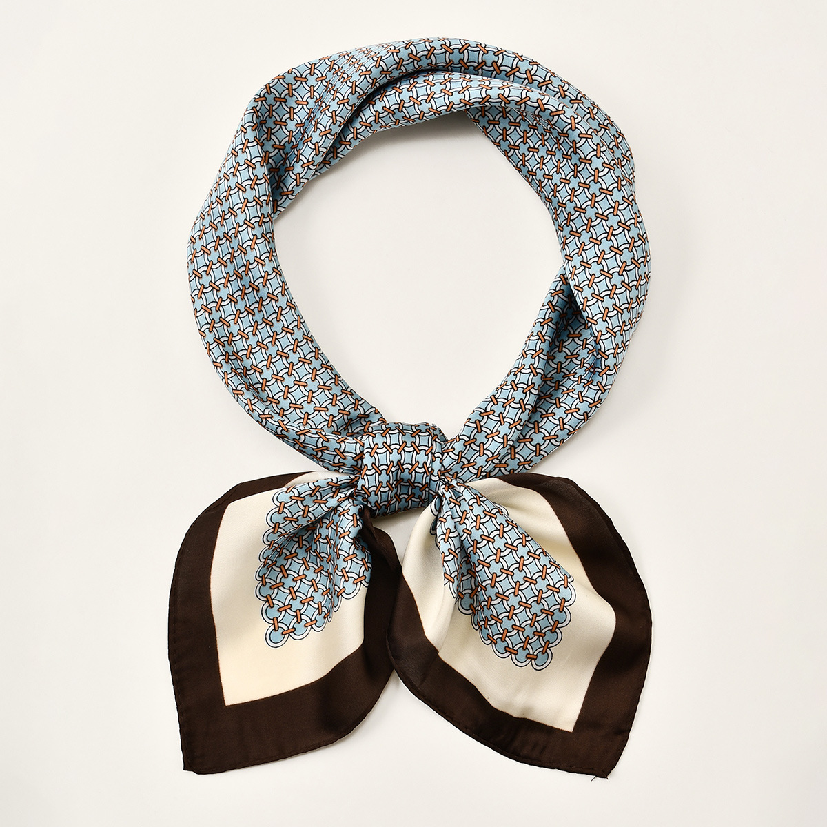 European and American spring and autumn versatile and elegant decorative circular small square scarves and silk scarves. Women can pair them with T-shirts, shirts, neckerchiefs and scarves in summer details Picture