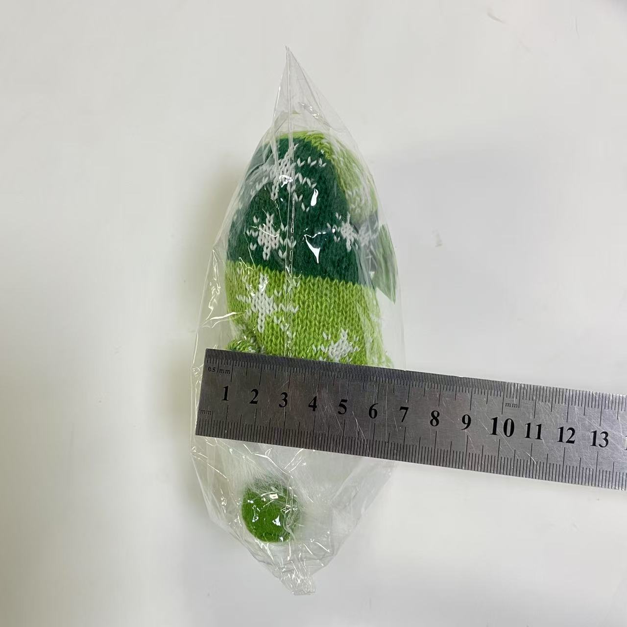 跨境新品圣诞节场景装扮道具发光带灯坐姿针织森林人公仔摆件批发详情图20