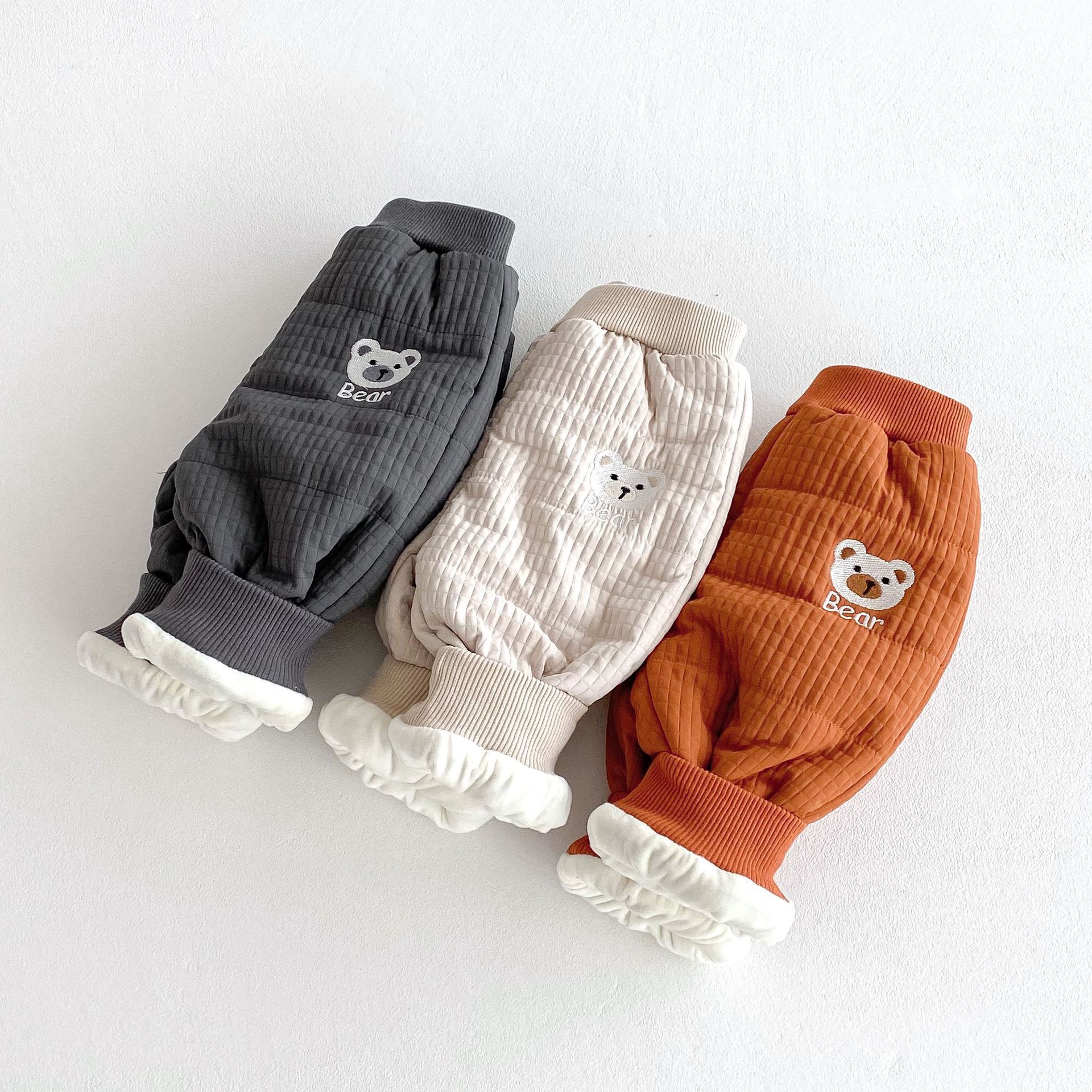 Korean children's casual pants for 0-5 years old winter babies embroidered cotton-padded tapered long pants, winter warm pants AK203 full figure