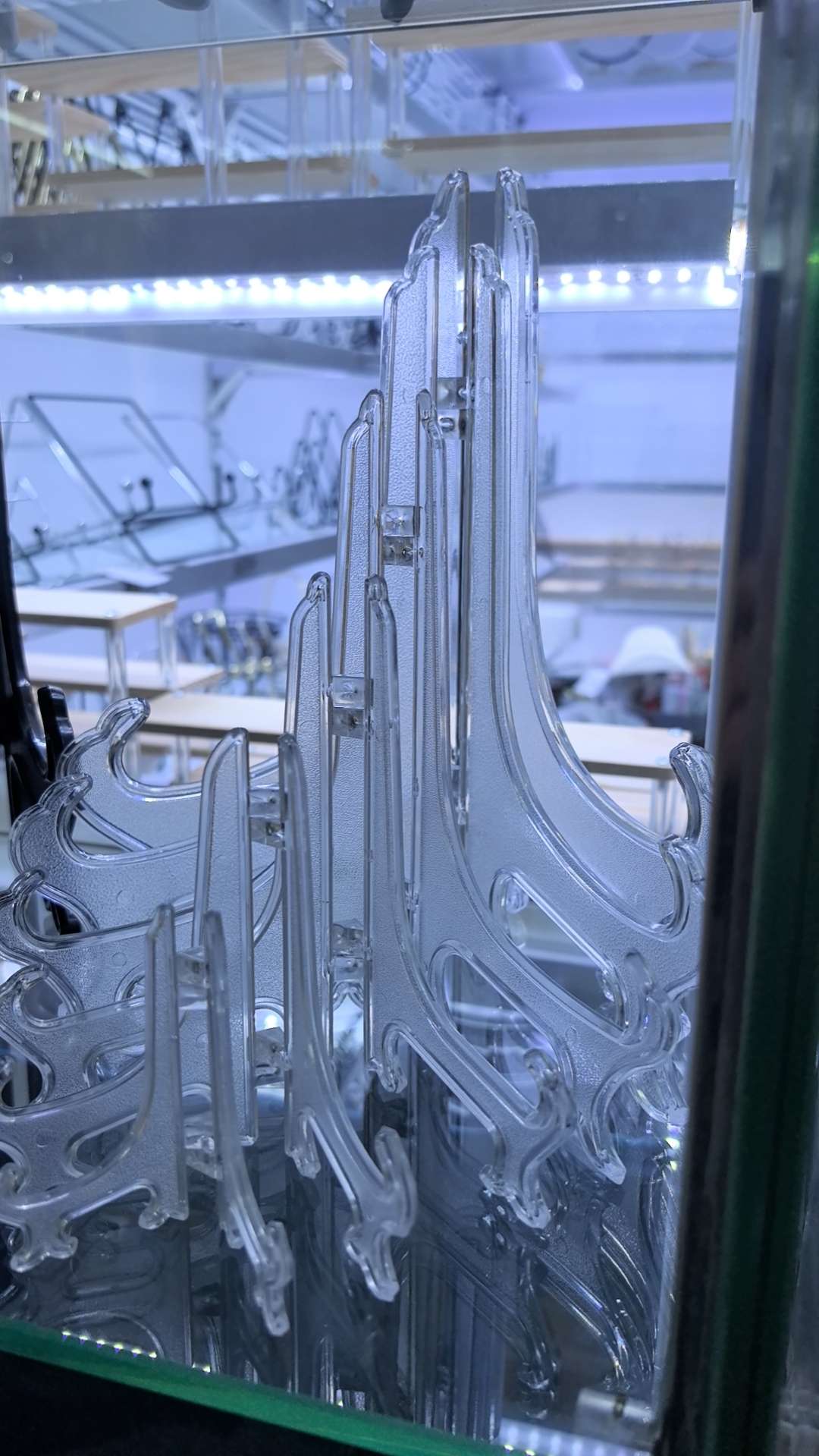 工艺品礼品塑料3D打印玩具宗教招财猫柳编镀金工艺品装饰品收藏品盘子架子置物架子盘架产品图