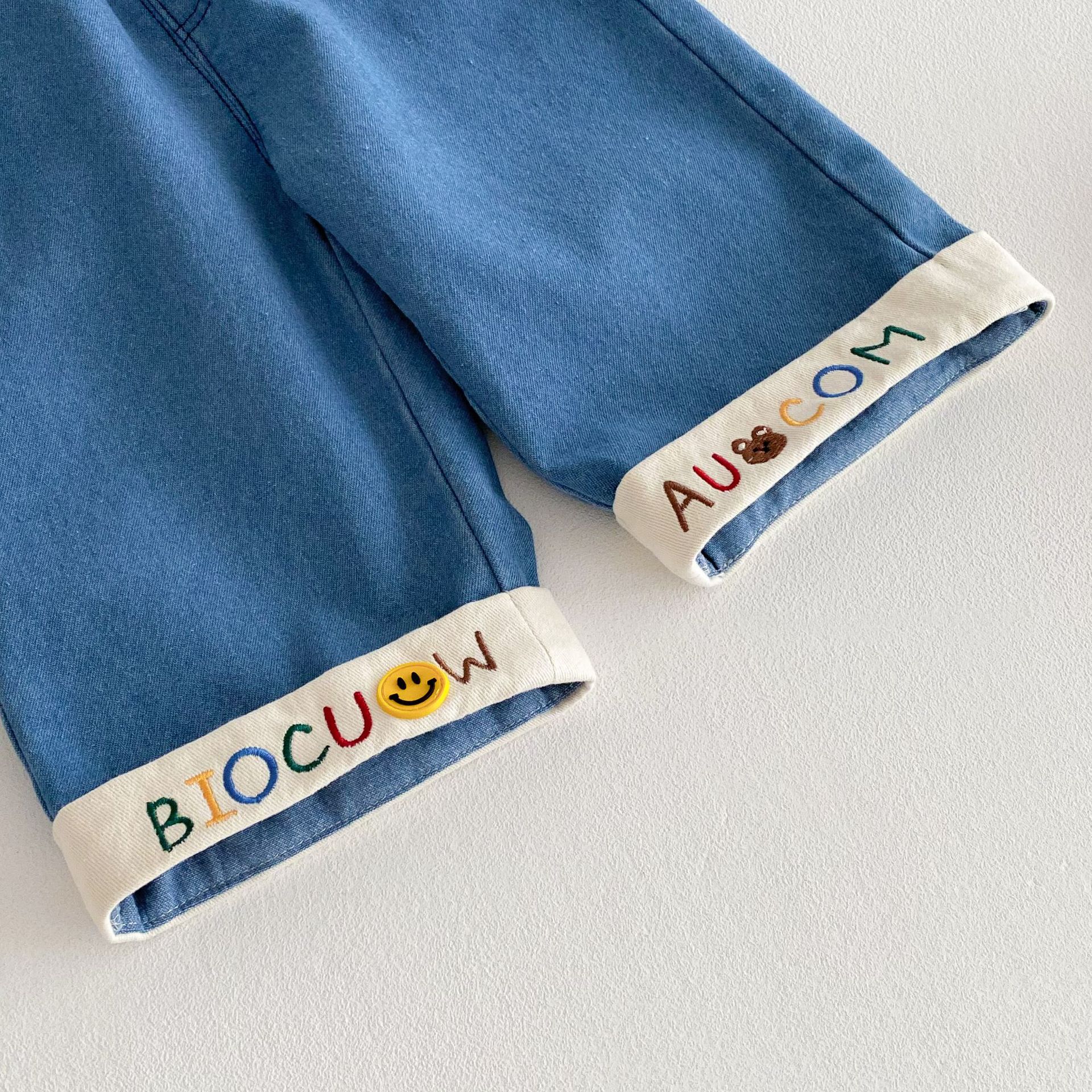 Children's stylish jeans 2025 New Spring embroidered cartoon casual pants for girls, baby Korean spring dress pants Application Scenario