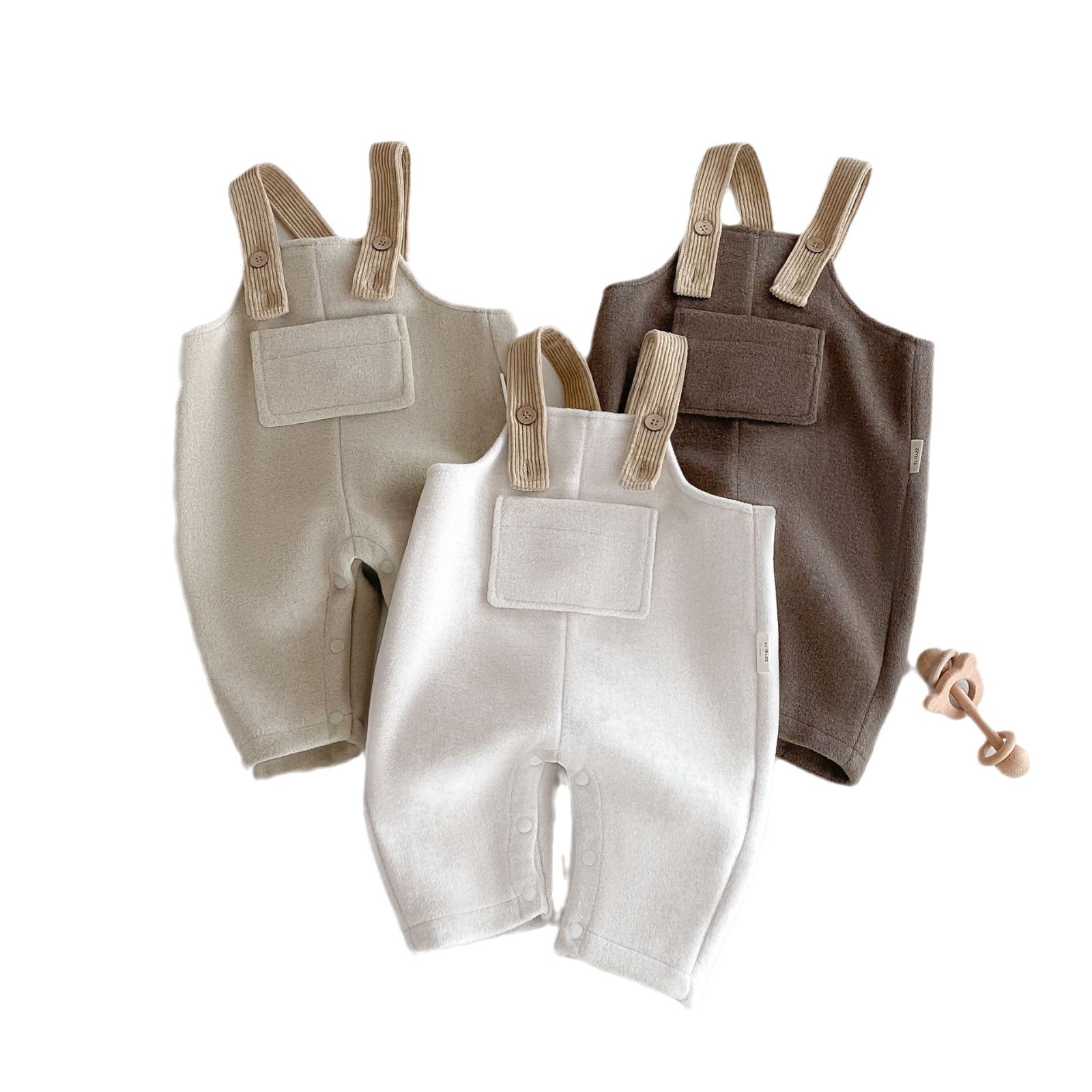 Children's fashionable overalls for 0-5 years old, cute Korean-style pants for girls in winter, and fluffy casual pants for boys, trendy AK241 Item Picture