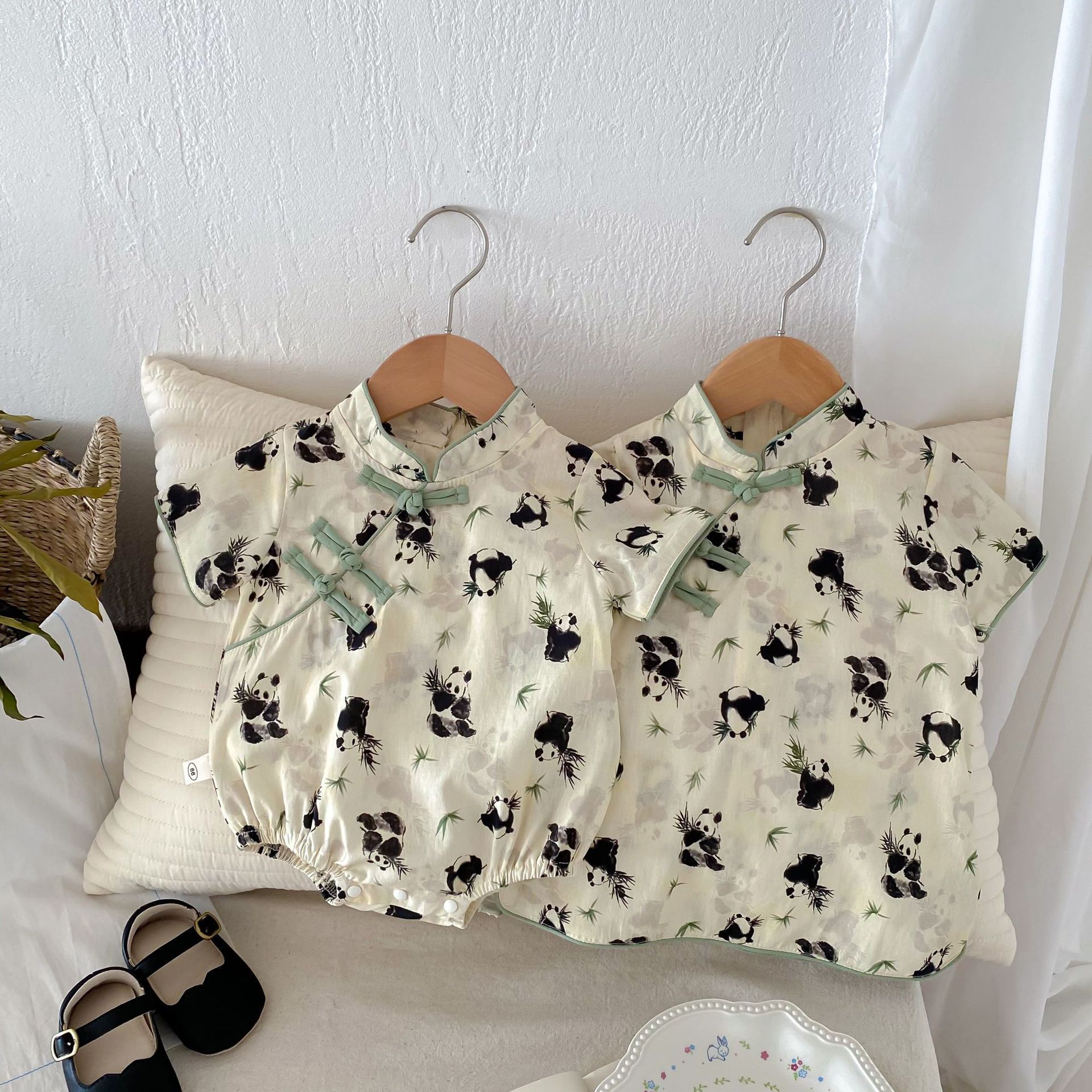 Baby floral print farting dress for summer girls aged 0-2, retro one-piece dress for first birthday dress, baby summer dress AL611 details Picture