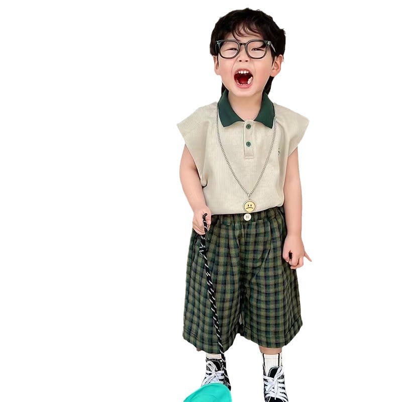 Summer sleeveless polo set for boys 2023, a two-piece Korean-style vest and shorts set for children's summer wear Item Picture