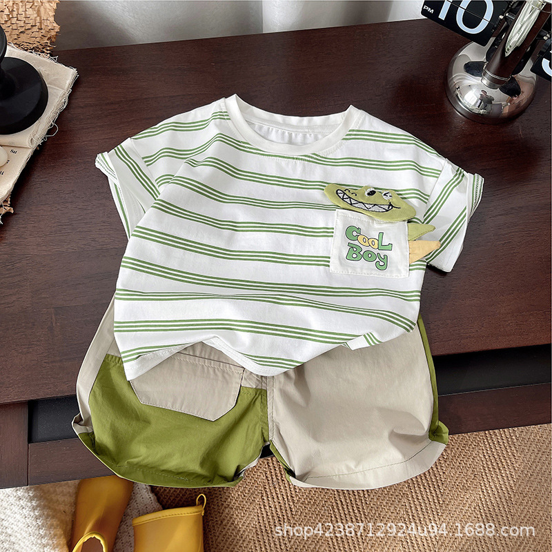 Summer Boys 2025 New striped set, baby Crocodile short-sleeved round-neck T-blood fashionable patchwork 5 shorts, pure cotton Application Scenario