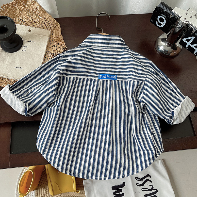 Now in stock: Embroidered blue striped shirts for boys, fashionable striped shirts for children, light jackets for kids, and casual shirts for small and medium-sized children Specification drawing