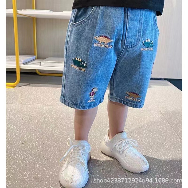 Children's denim shorts for boys, mid-length pants for boys, new summer fashion, versatile and stylish 5-inch pants for boys Specification drawing