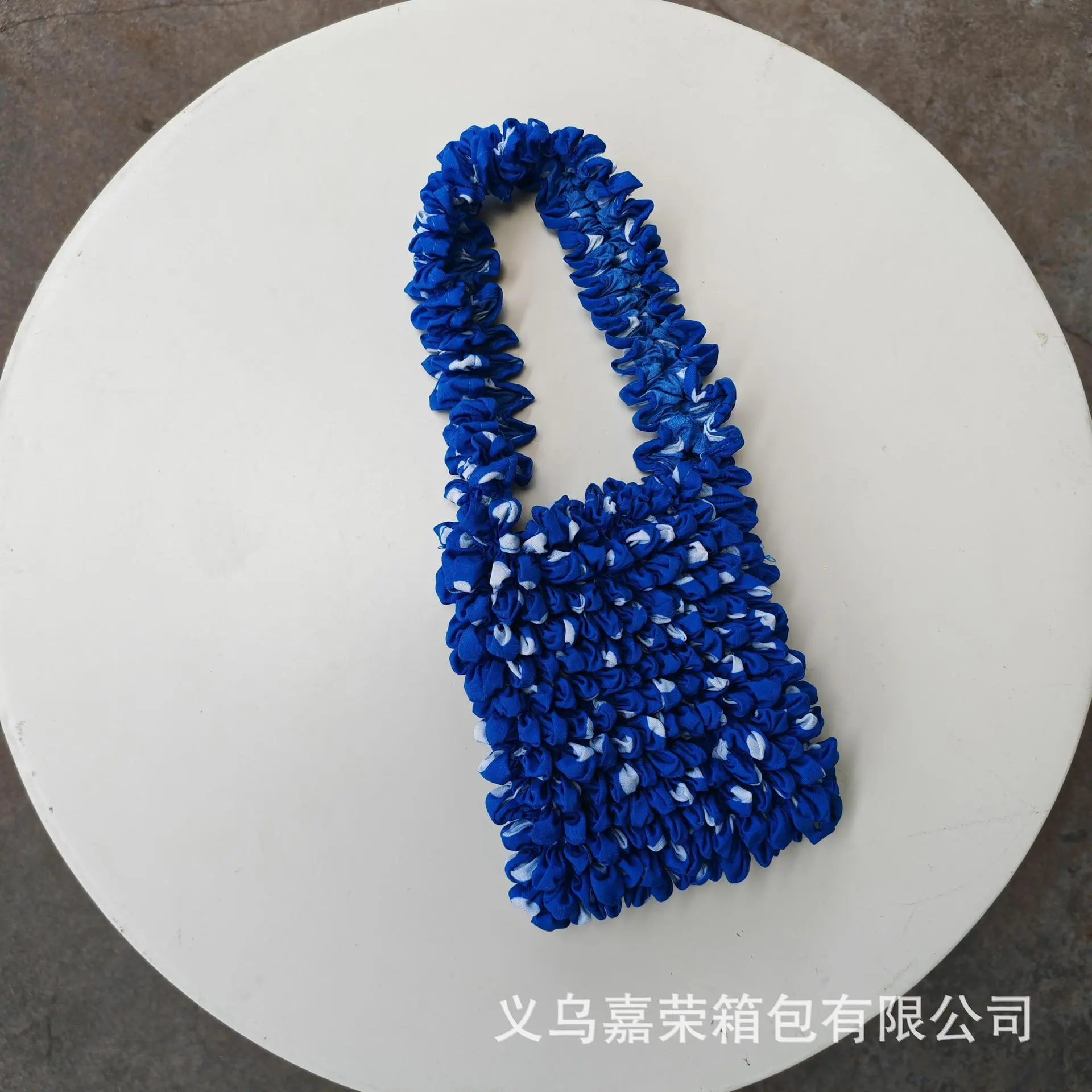 Popular Japanese and Korean pineapple bags, bubble bags, fashionable women's bags, multi-functional hand-held crossbody bags, casual leather goods and luggage, women's versatile and trendy new products detail image 12