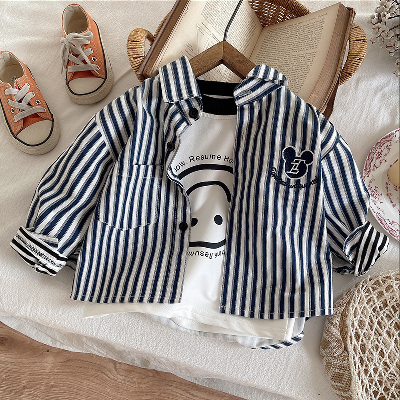 25 Trendy Little Kids Spring and Autumn Long-sleeved Fake two-piece T-shirt Boy Boy Set, striped shirt Boy Korean-style jeans Three-piece set Application Scenario