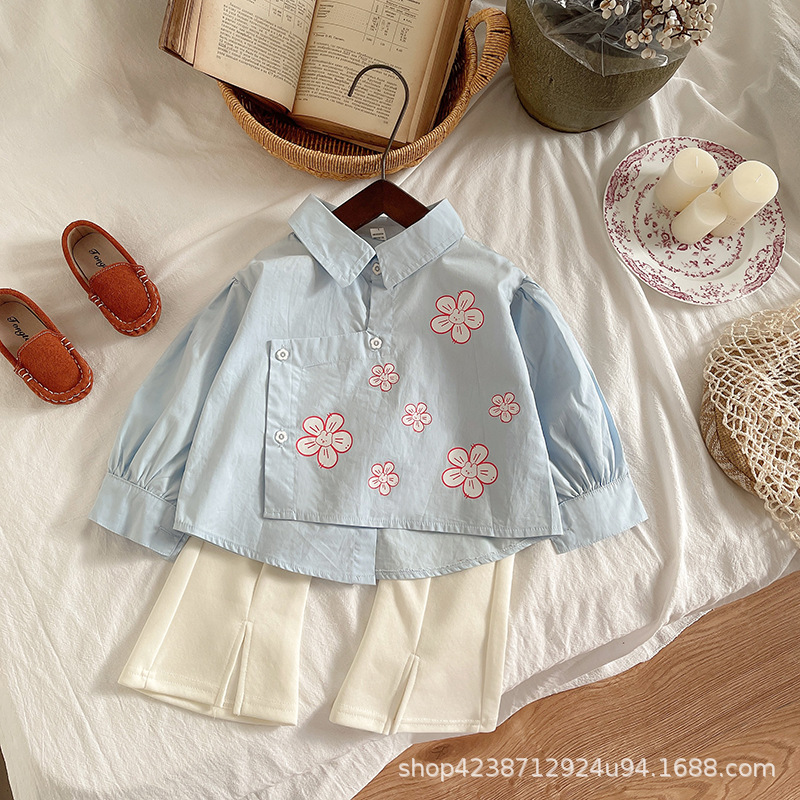 2025 New stylish and fashionable children's shirt, flared pants, girl and baby set, spring two-piece clothing for spring and autumn details Picture