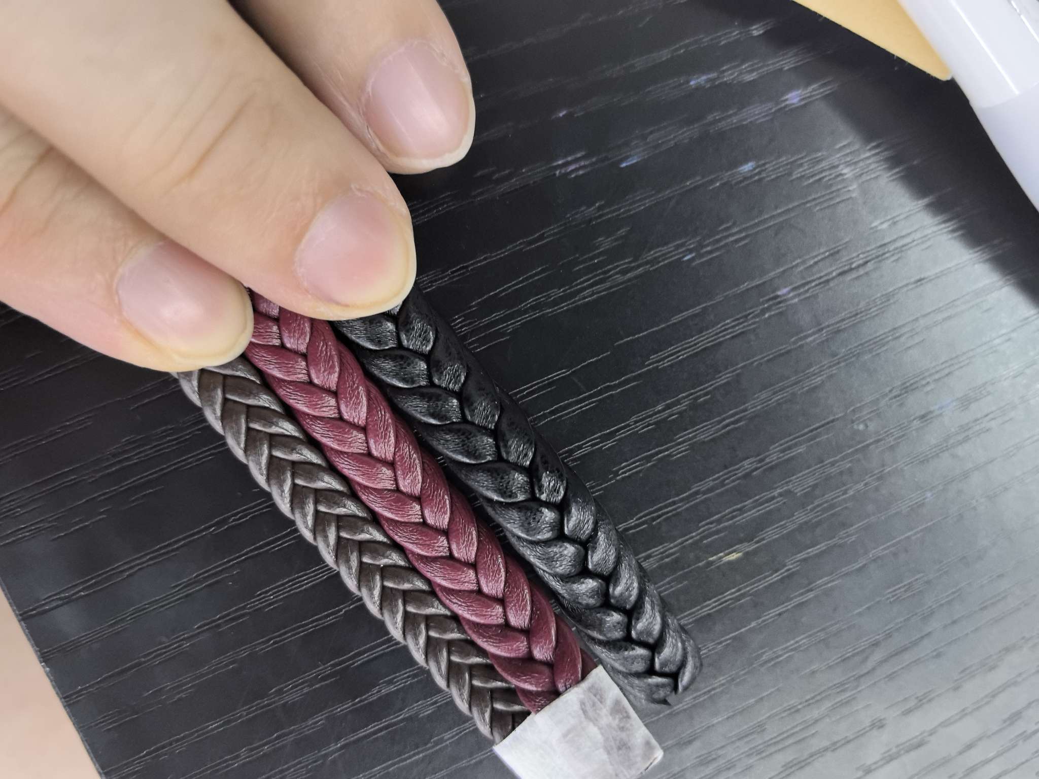 皮革编织手链编织项链绳手链绳钥匙扣编织绳发带蝴蝶结绳子发发夹绳子冬天毛绒娃娃纺织皮革皮标PE布耐用手工制作详情图2