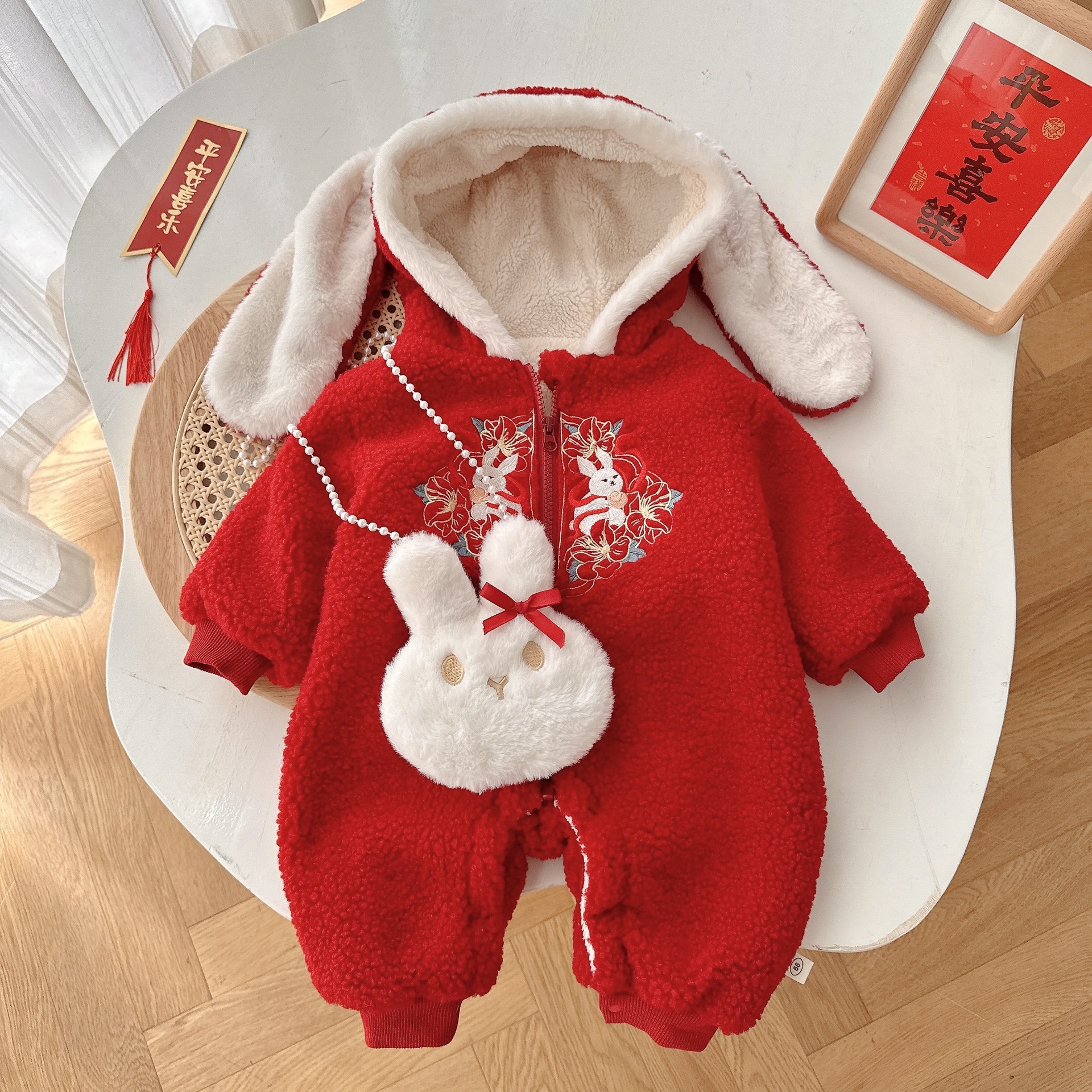 Baby super cute one-piece suit 0-2 years old winter first birthday dress Baby cotton crawling suit Baby New Year greeting dress Trend AL743 full figure