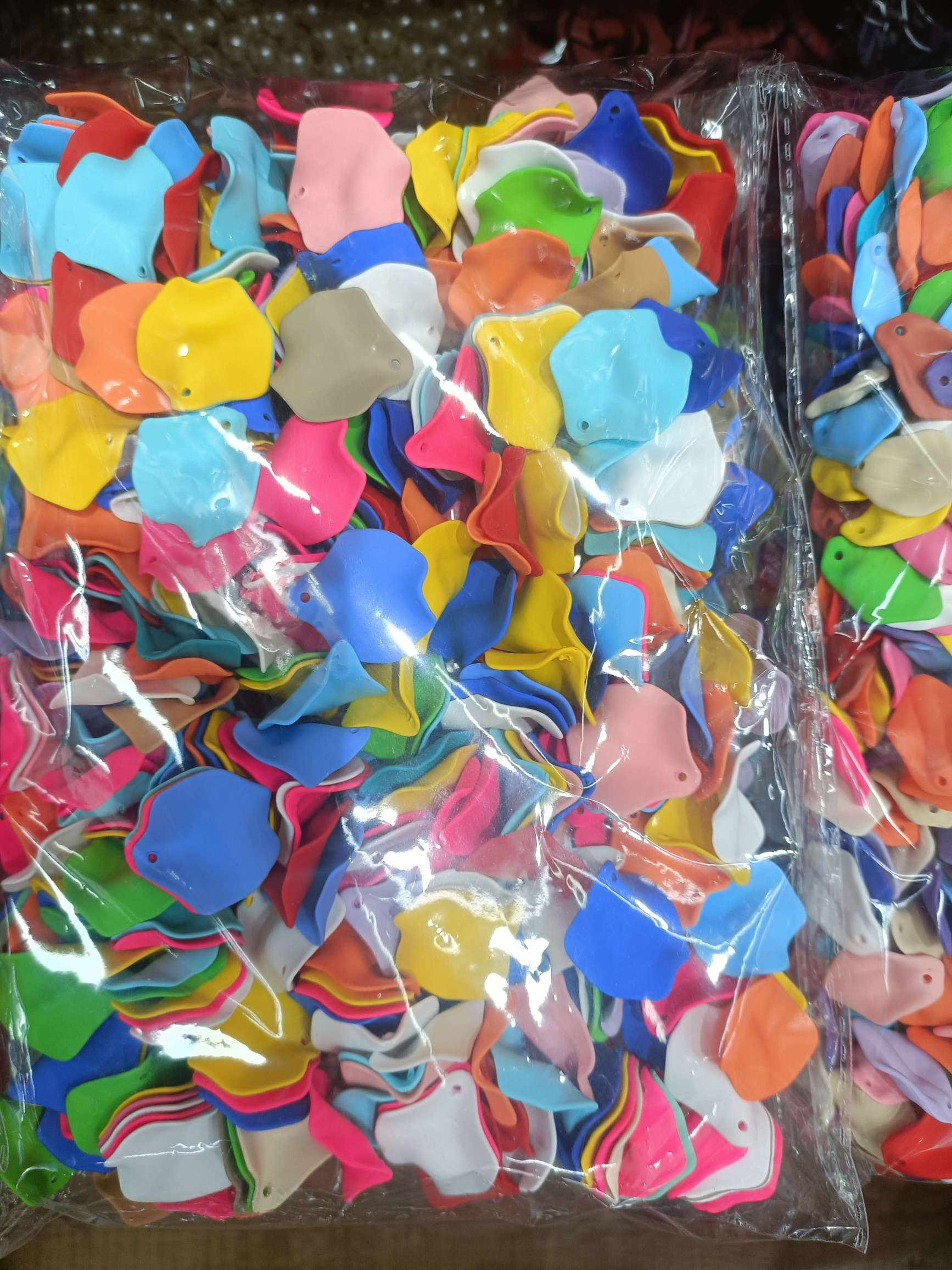 918花瓣配件橡皮漆效果厂家直销饰品配件