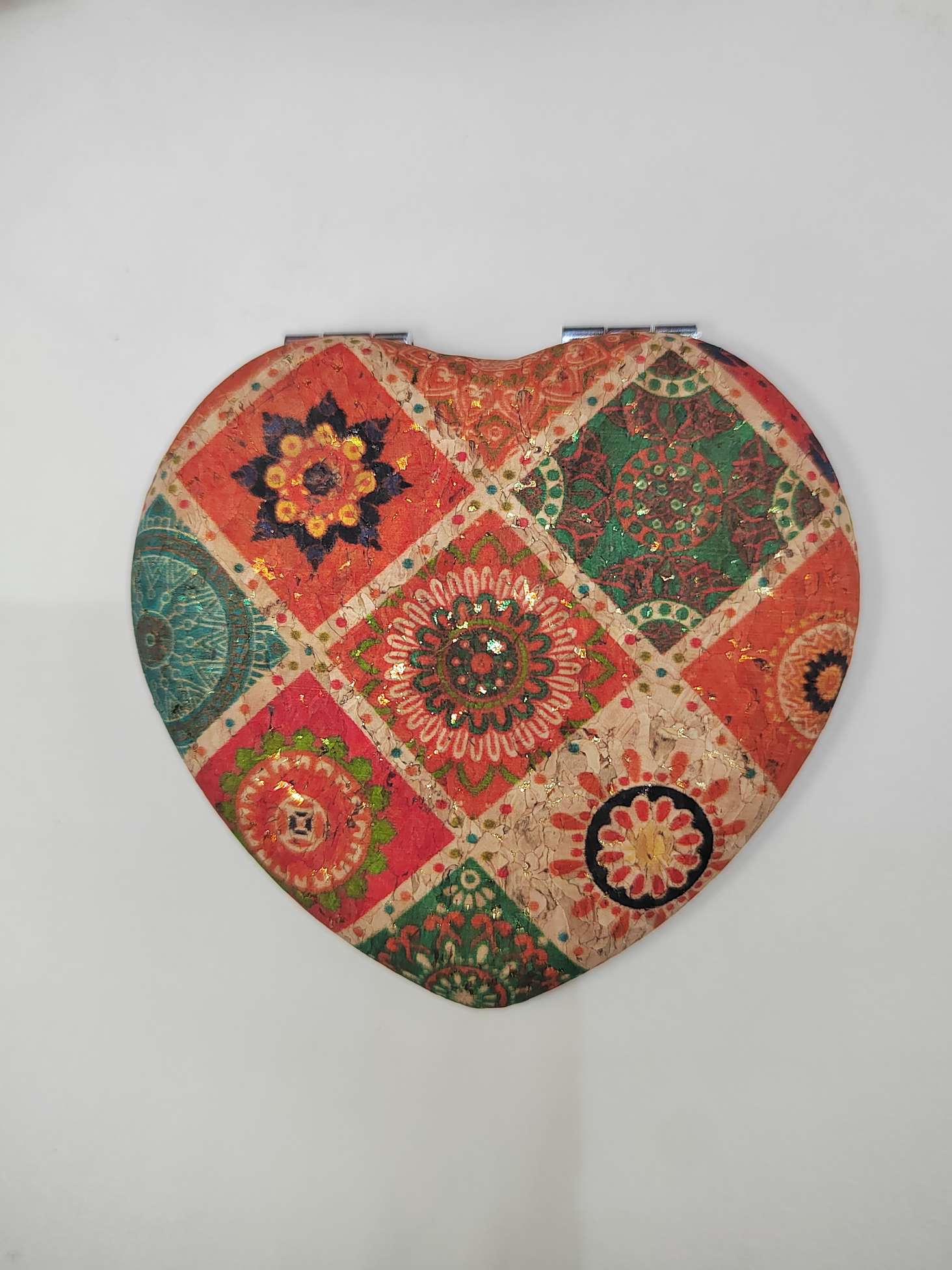 日用百货卫浴洗漱用品化妆镜台镜LED防碎镜子镜梳镜子多功能化妆镜子