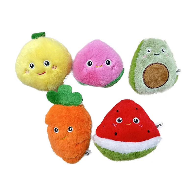 毛绒挂件/毛绒公仔挂件/盲盒/毛绒玩具/毛绒玩具巴尔干灰狼白底实物图