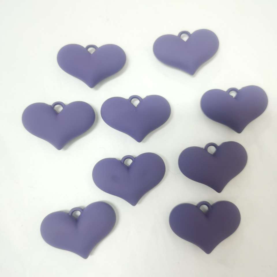 DIY jewelry accessories, hot sales, wholesale of hand-painted heart-shaped pendants, frosted necklaces, pendants and accessories. 209 pieces per package Specification image