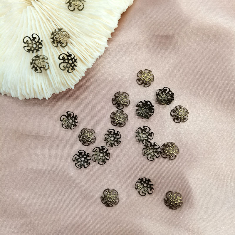 Fashionable pearl stud earrings, ear needles, earrings, simple and elegant oil-dropping earrings, women's Japanese and Korean style, versatile accessories, trendy style